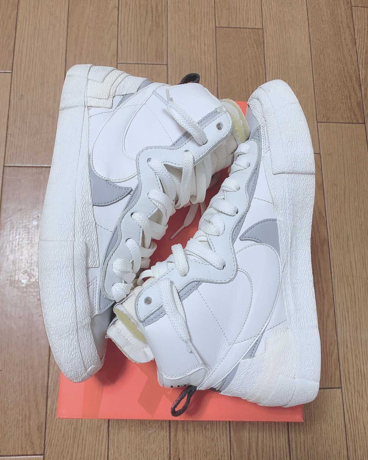 sacai × NIKE BLAZER MID "WHITE/WOLF GREY"