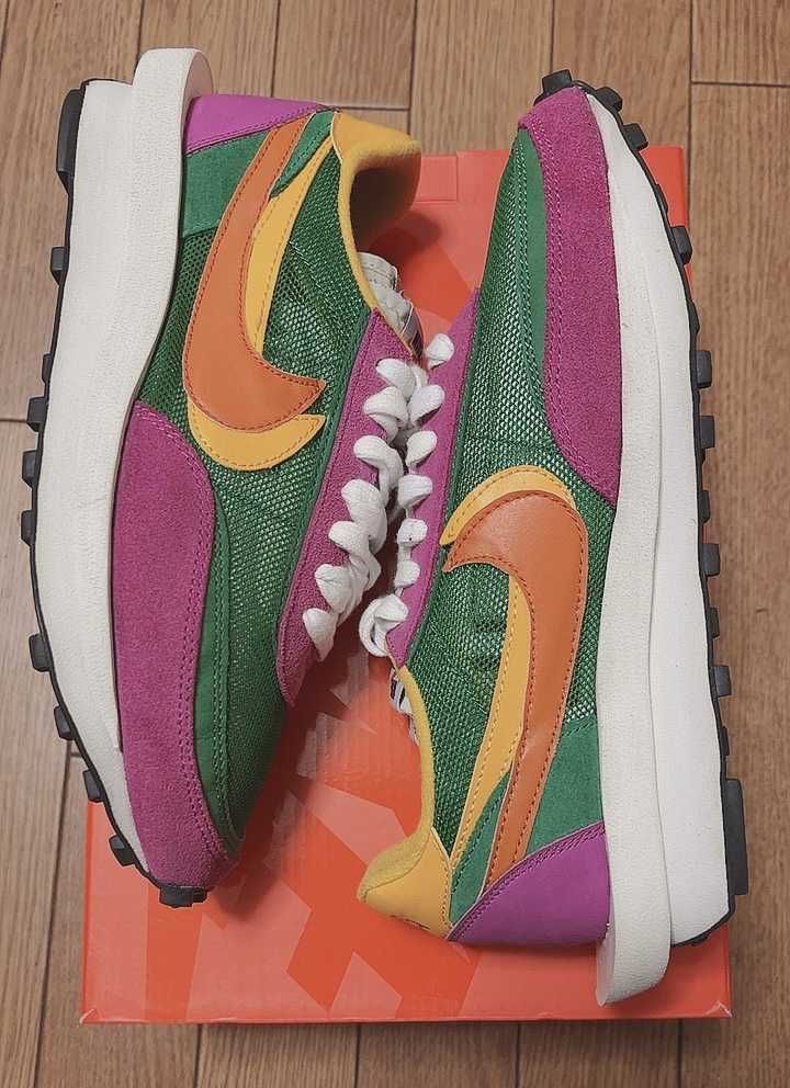sacai × NIKE LDV WAFFLE "PINE GREEN"