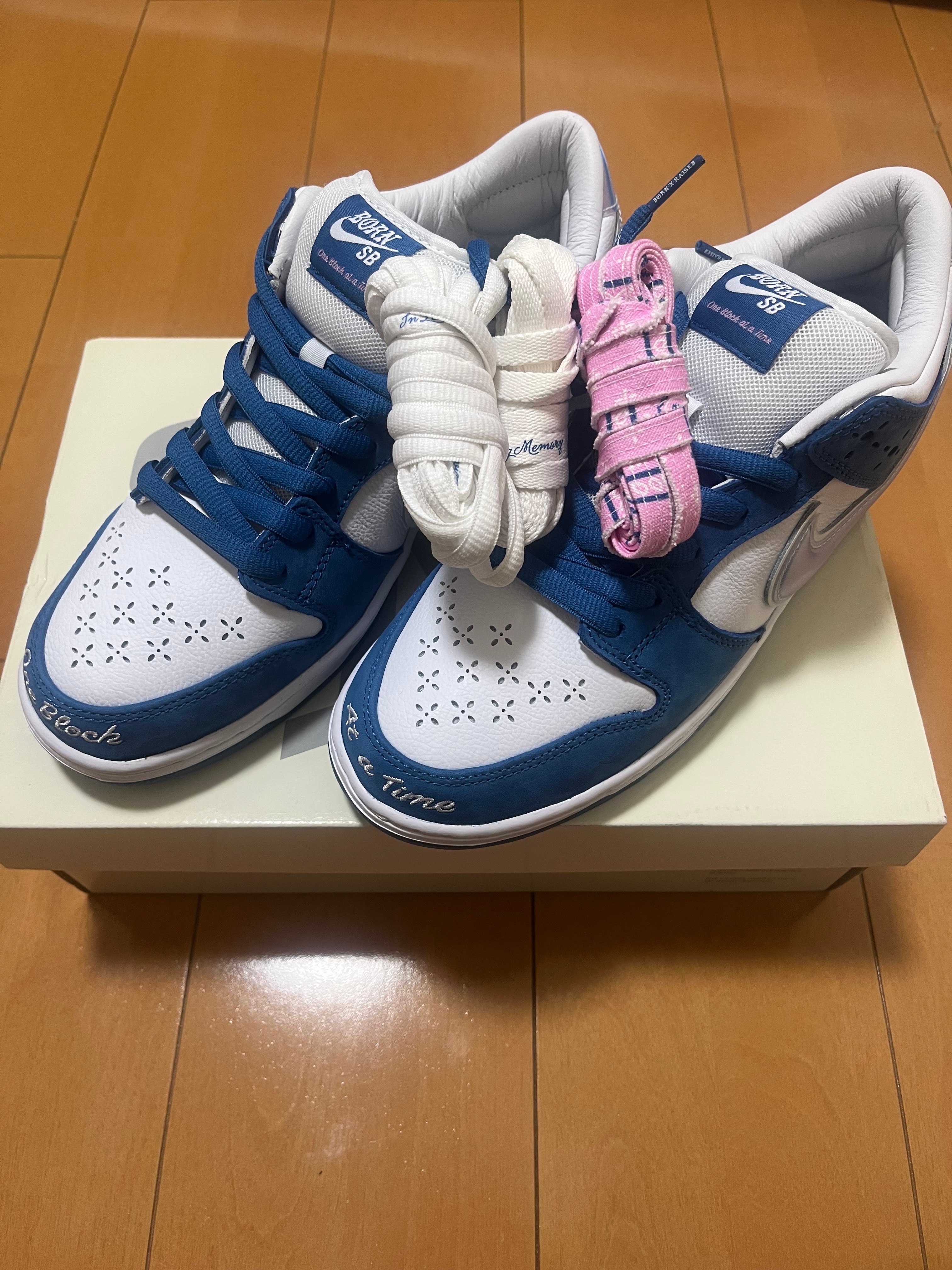 ボーンレイズド × ナイキ SB ダンク ロー プロ QS "ワン ブロック アット ア タイム"