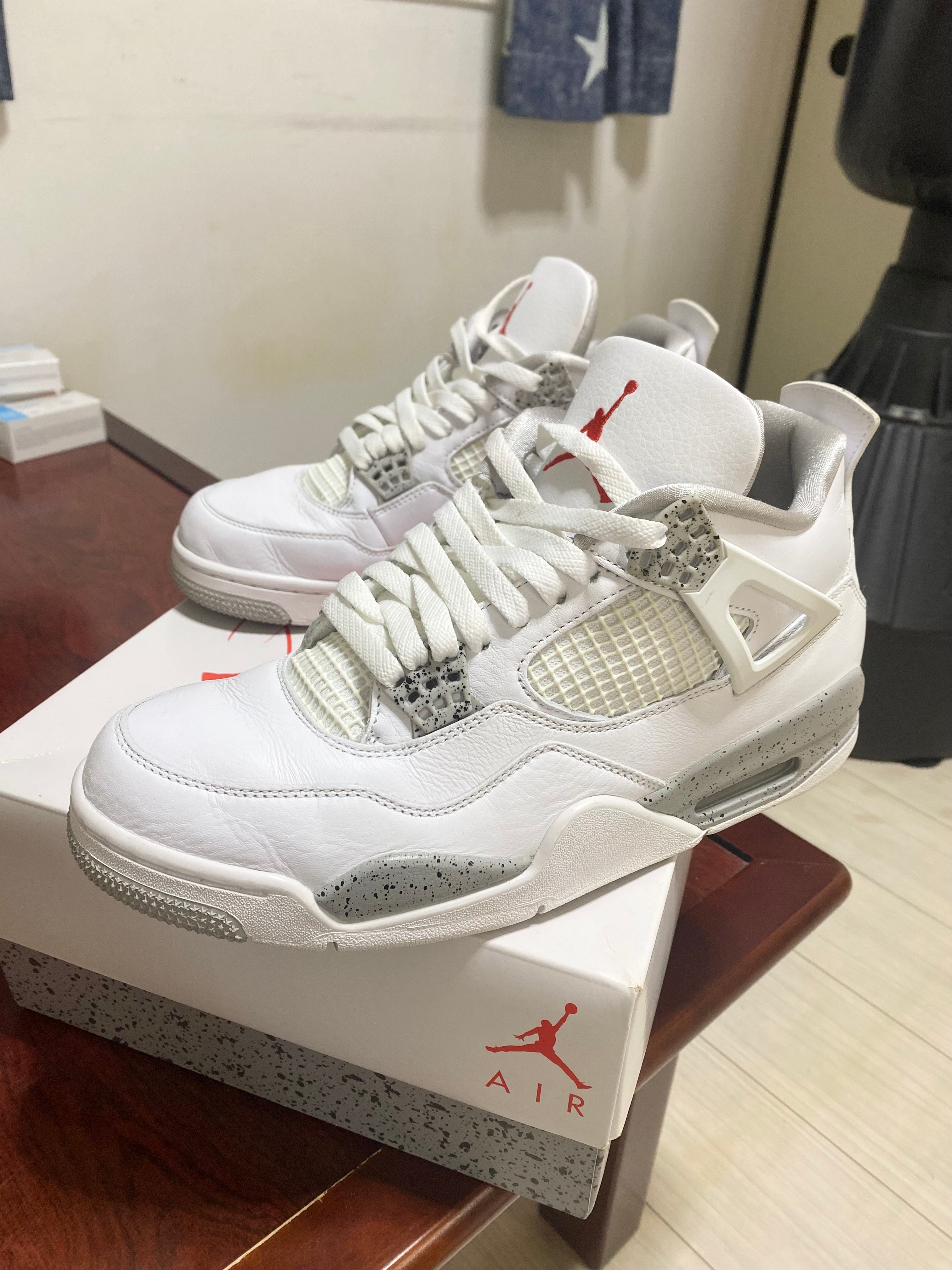 Nike Air Jordan 4 "Tech White"