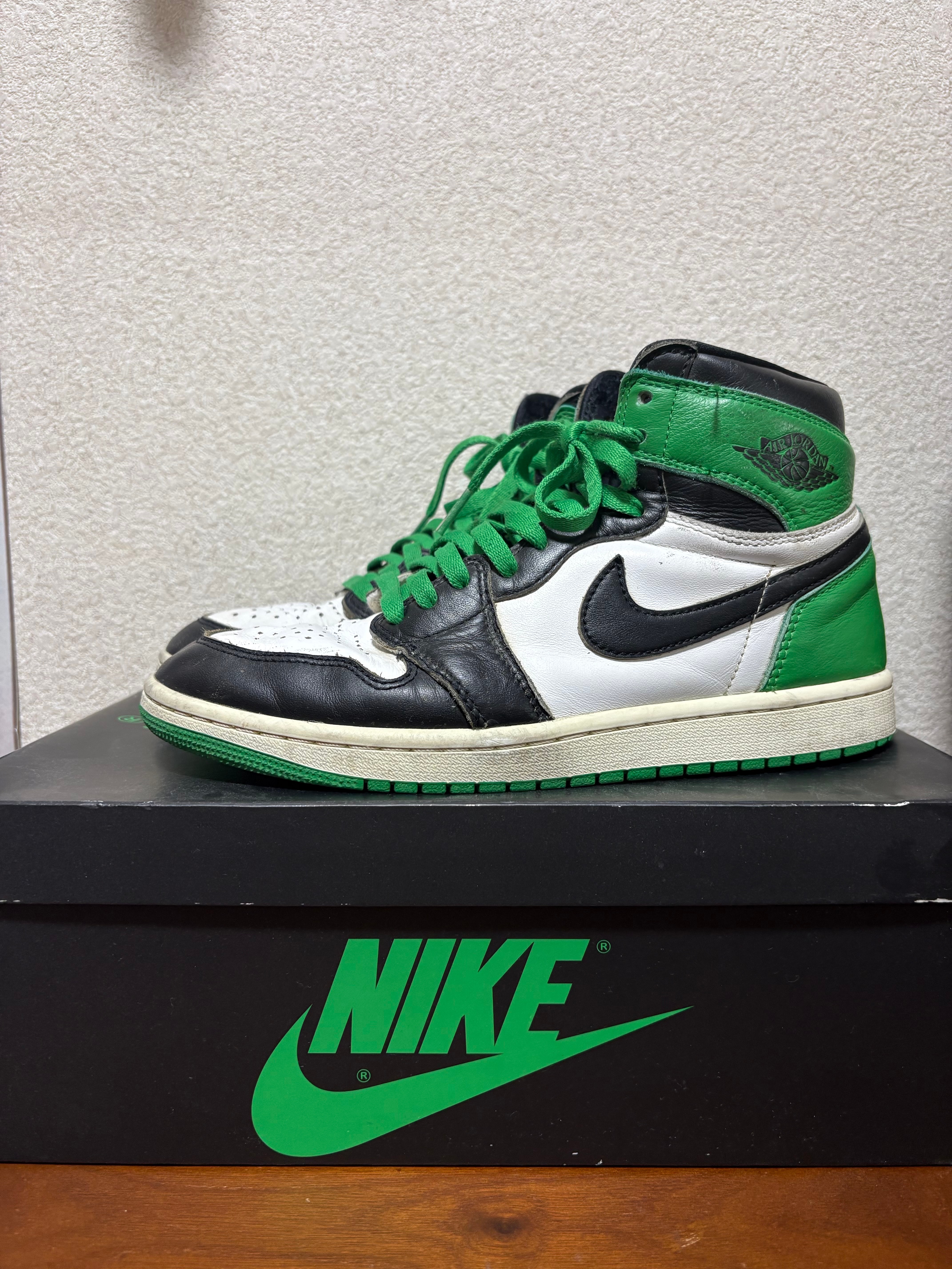 Nike Air Jordan 1 Retro High OG "Celtics/Black and Lucky Green" (2023)