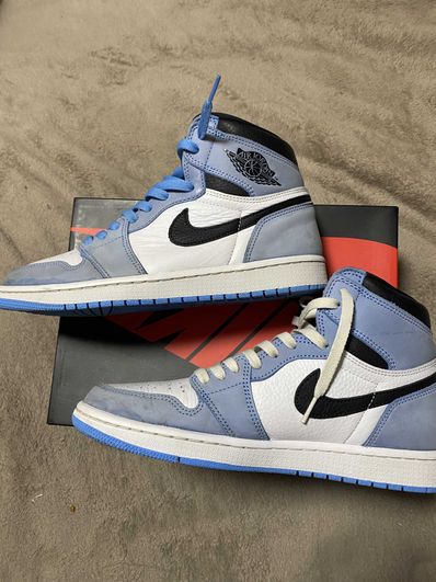 Nike Air Jordan 1 High OG "University Blue"