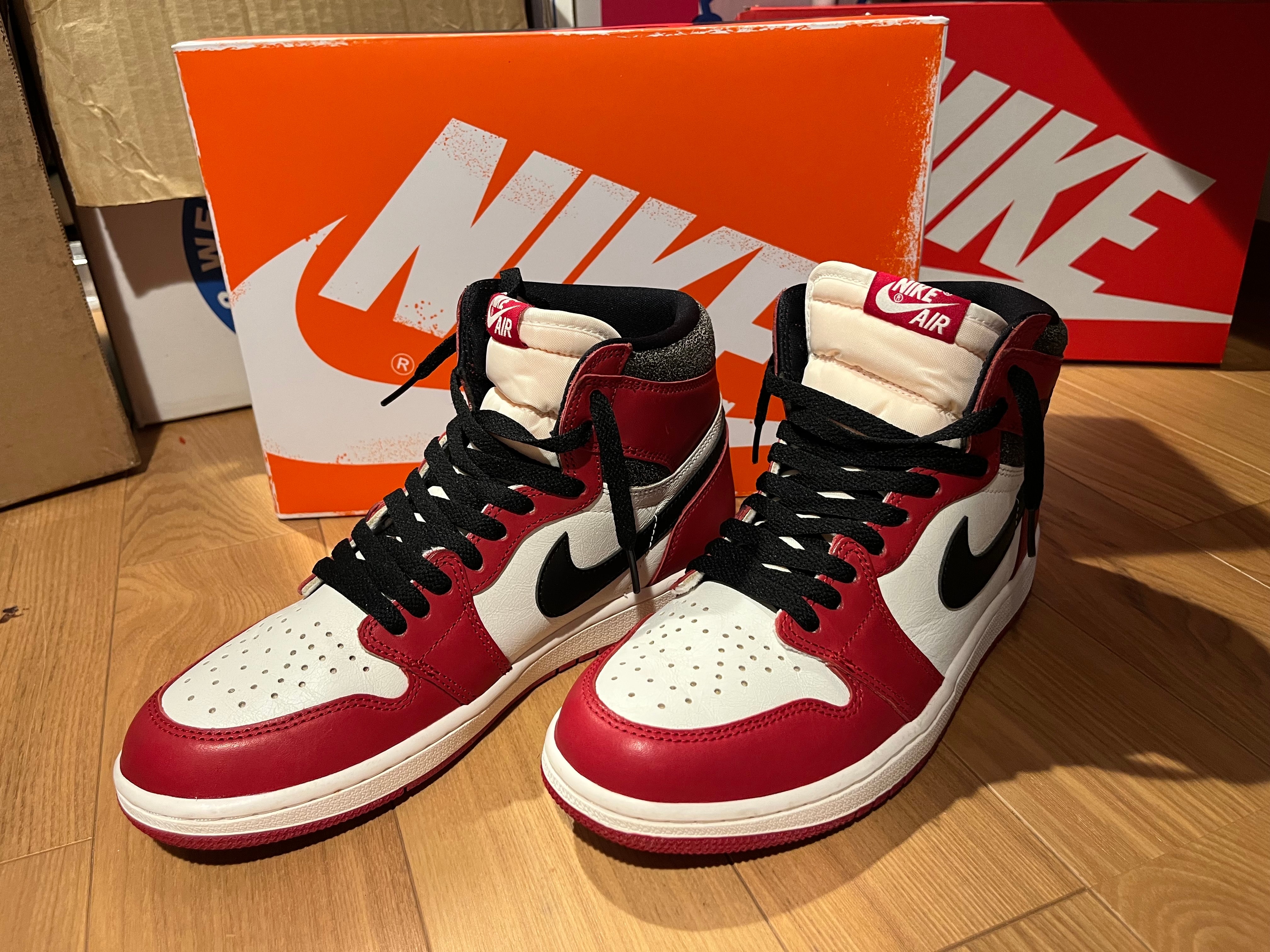 Nike Air Jordan 1 High OG "Lost & Found/Chicago"