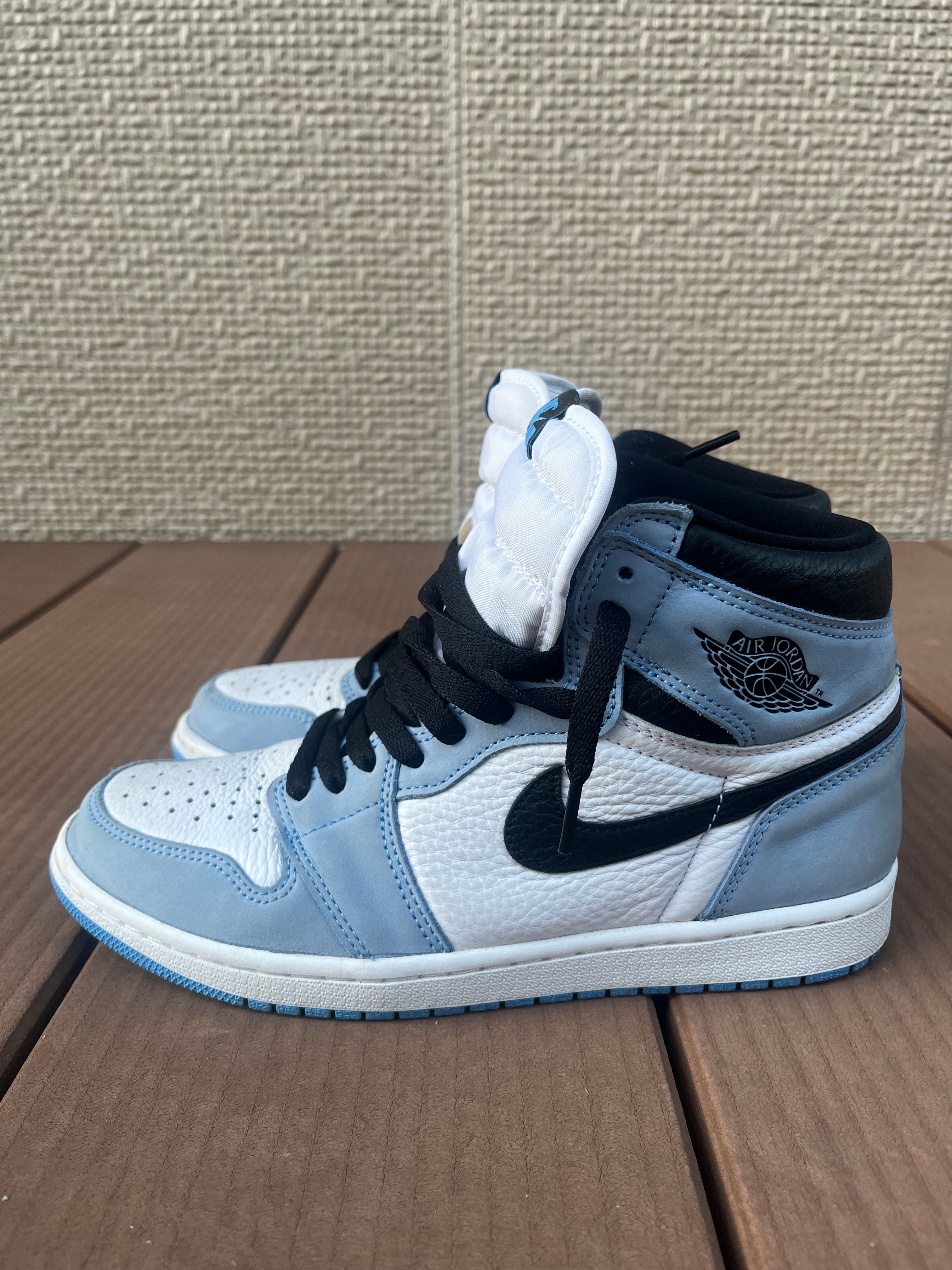 Nike Air Jordan 1 High OG "University Blue"
