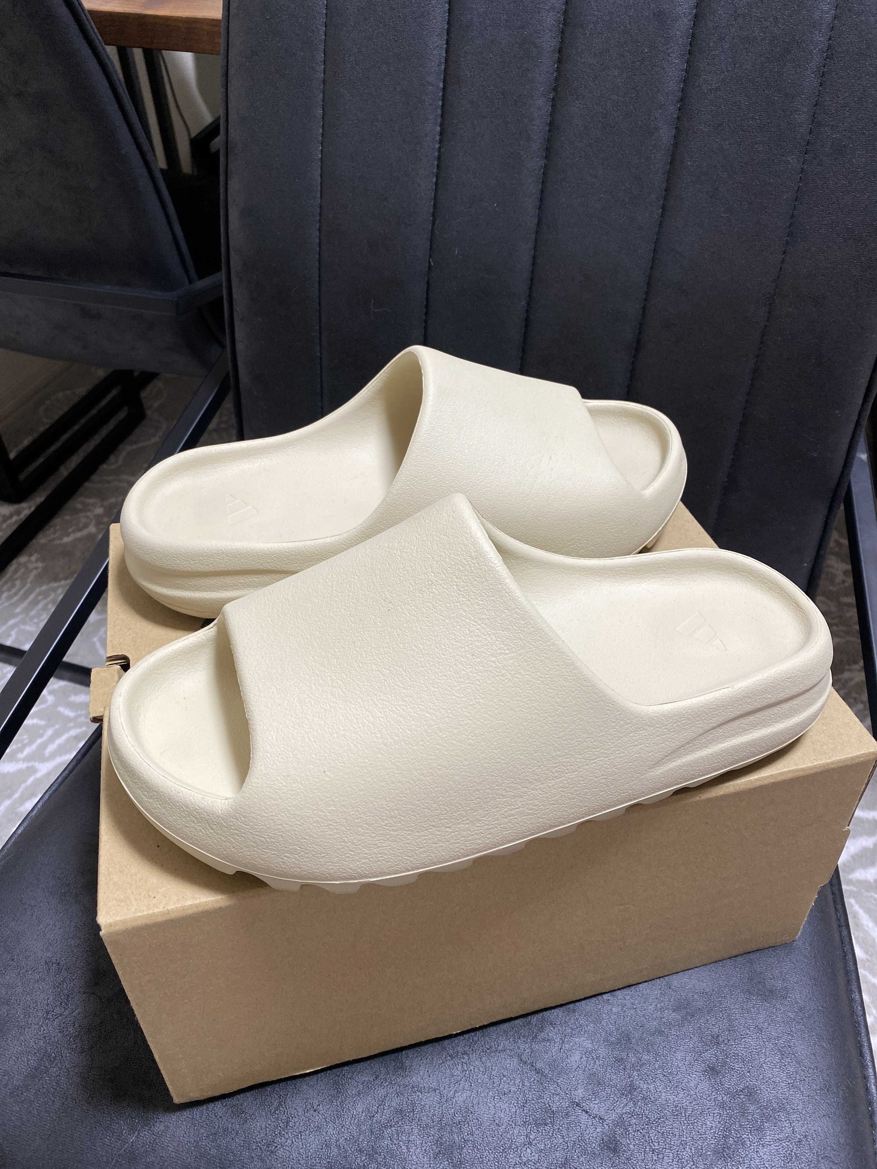 adidas YEEZY Slide "Bone" (FZ5897)