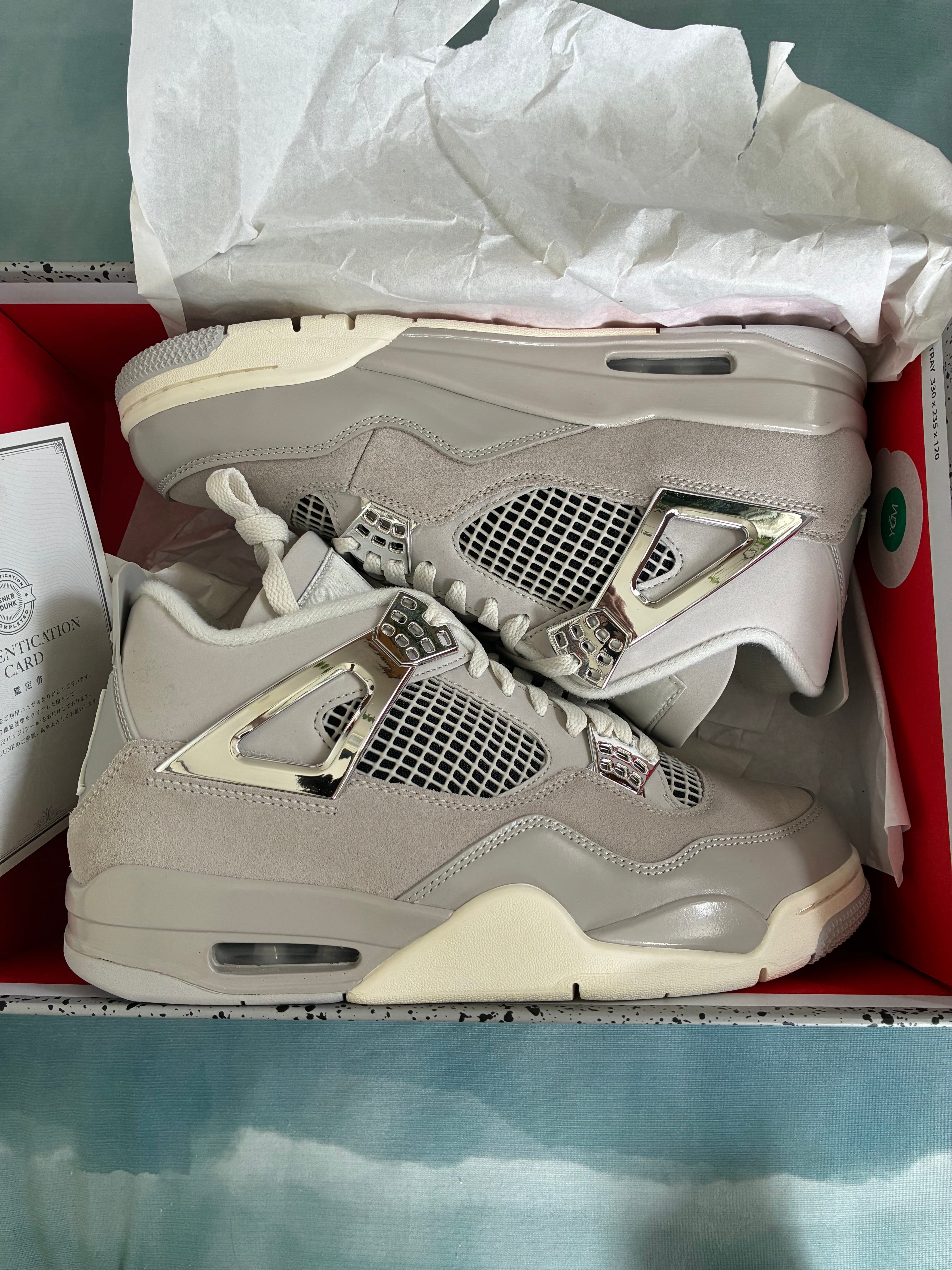 Nike Women's Air Jordan 4 Retro "Frozen Moments"
