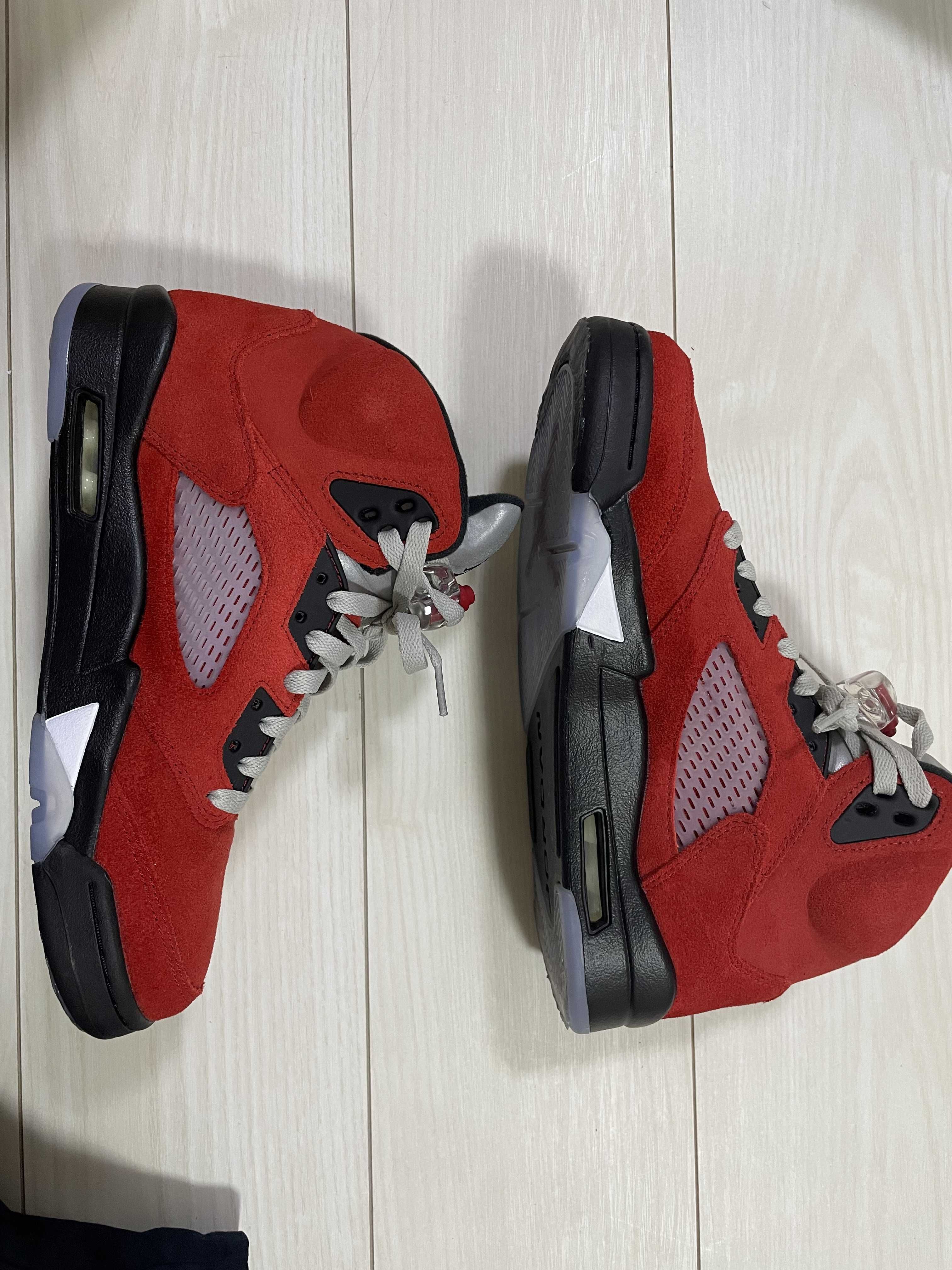 Nike Air Jordan 5 "Toro Bravo"