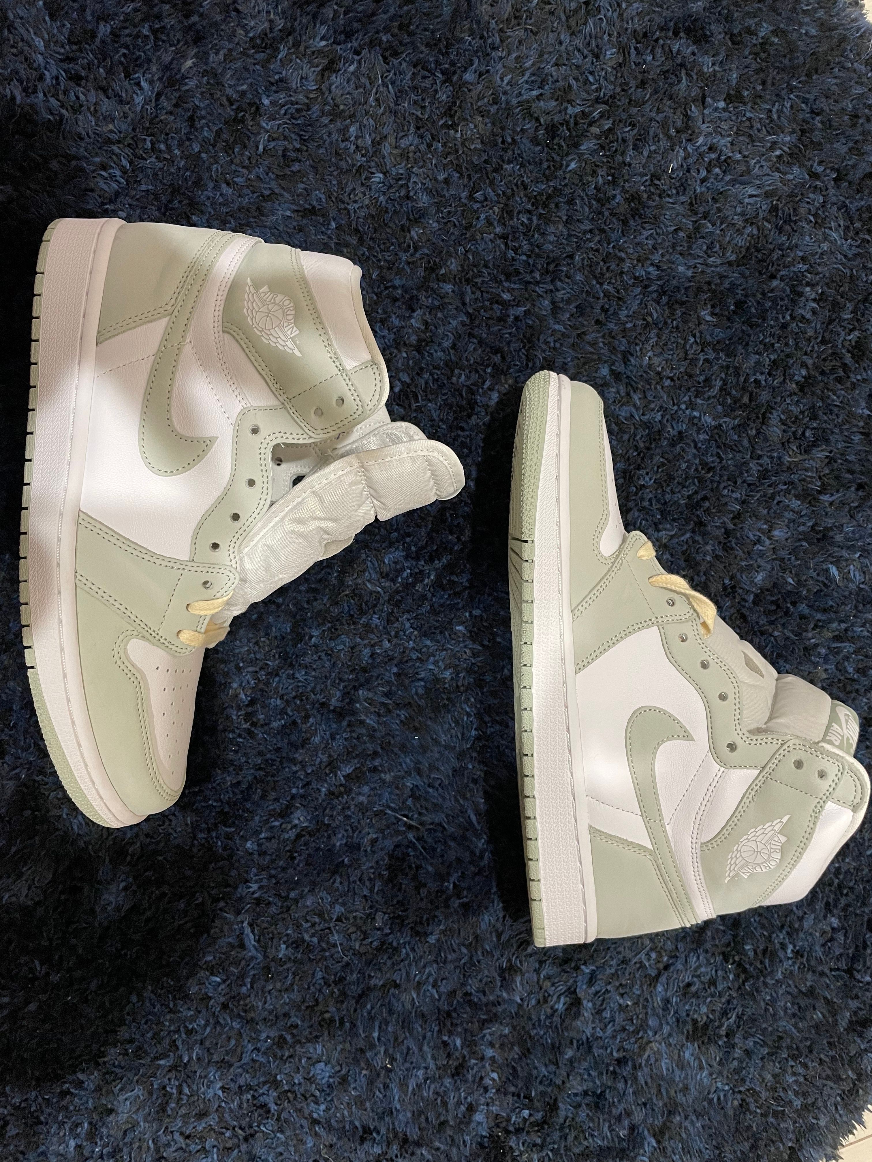 Nike Women's Air Jordan 1 High OG "Seafoam"