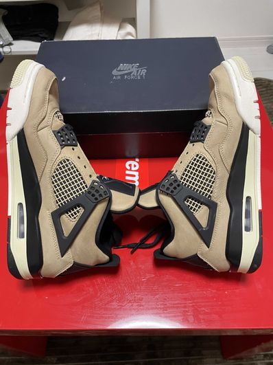 Nike Women's Air Jordan 4 "Mushroom"