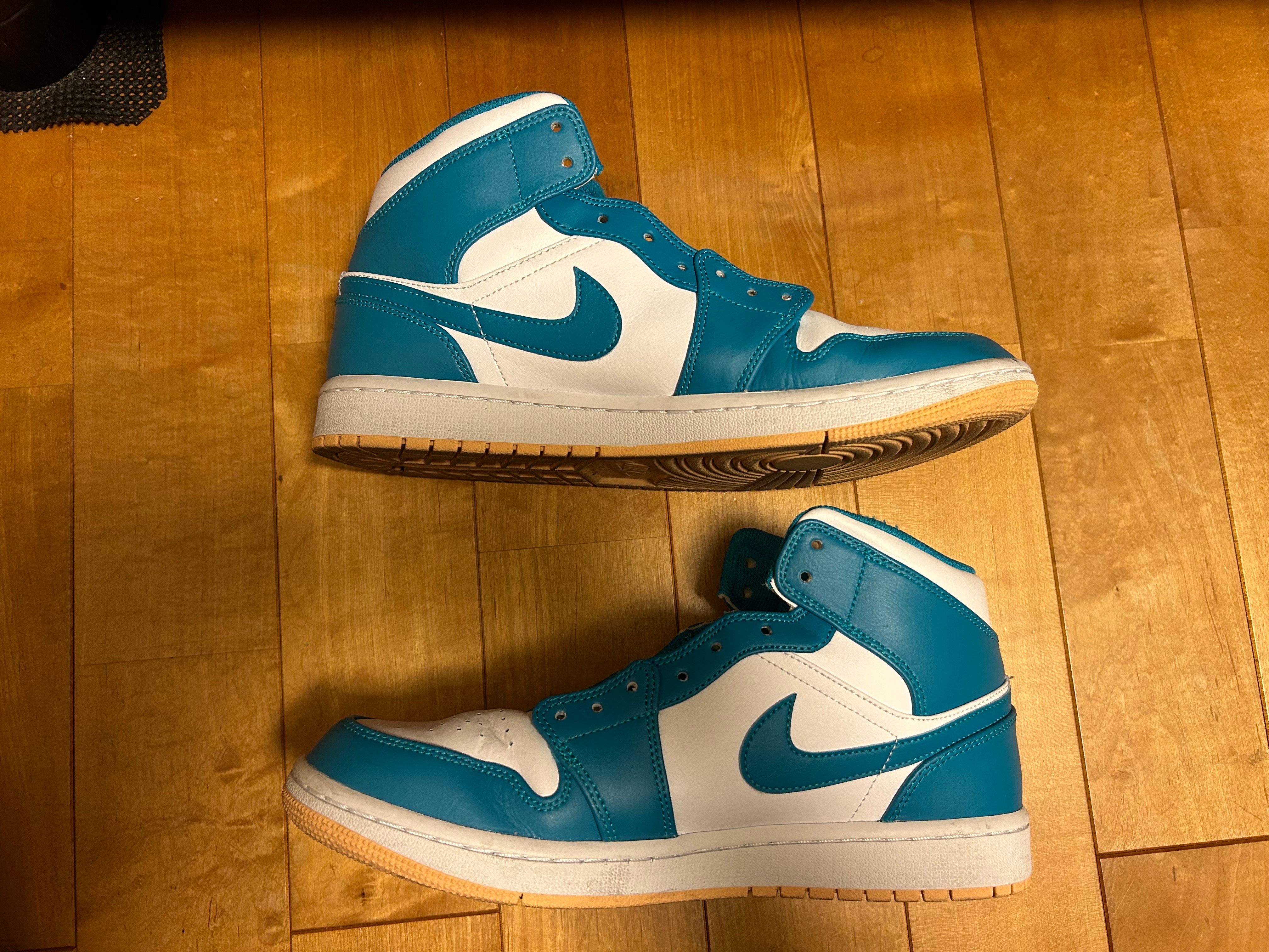 Nike Air Jordan 1 Mid "Aquatone"