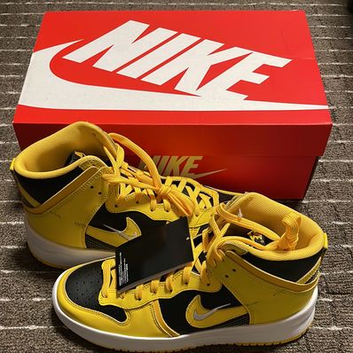 Nike Women's Dunk High UP "Gold/Black"