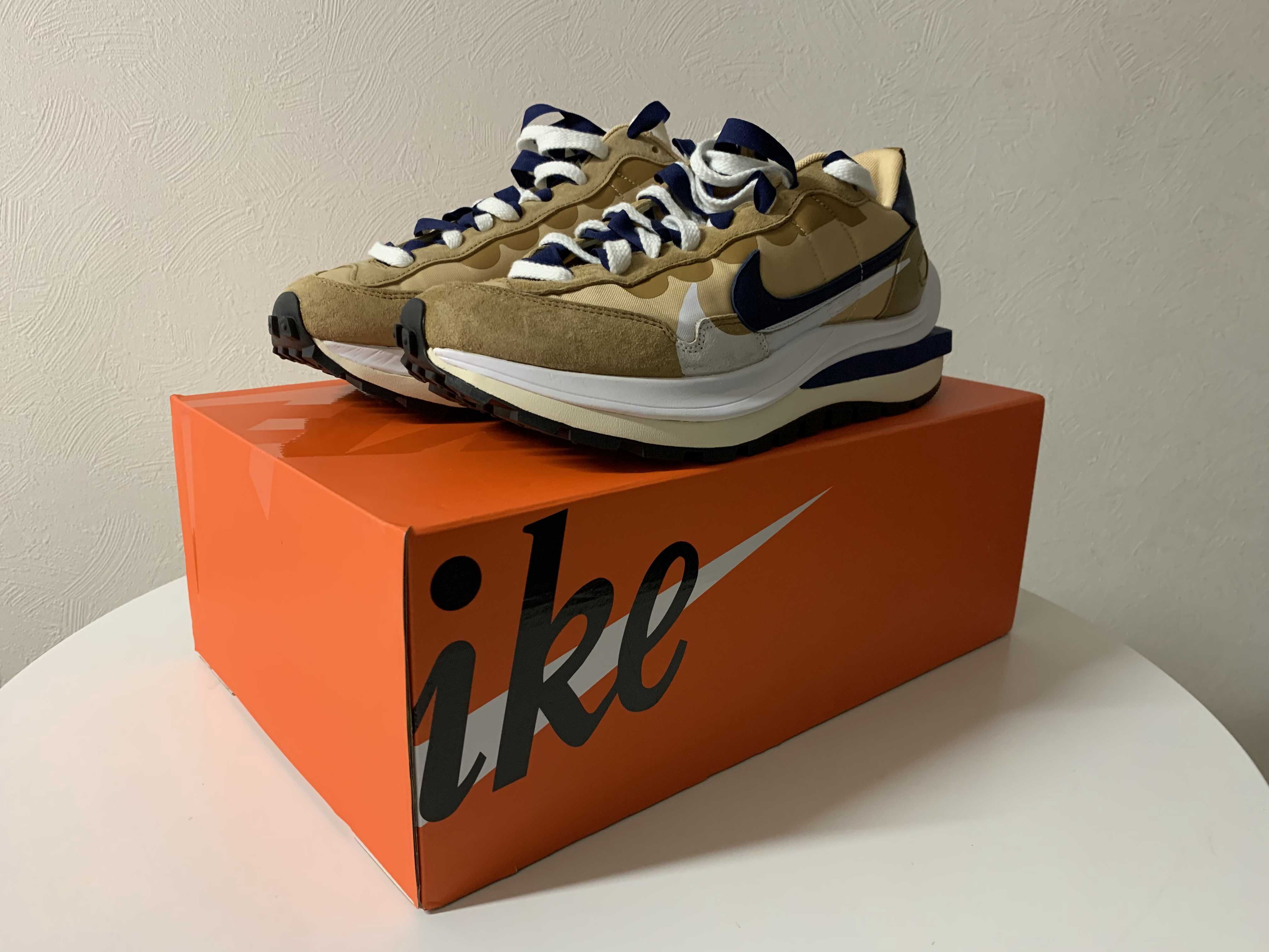Sacai × Nike Vapor Waffle "Sesame And Blue Void"