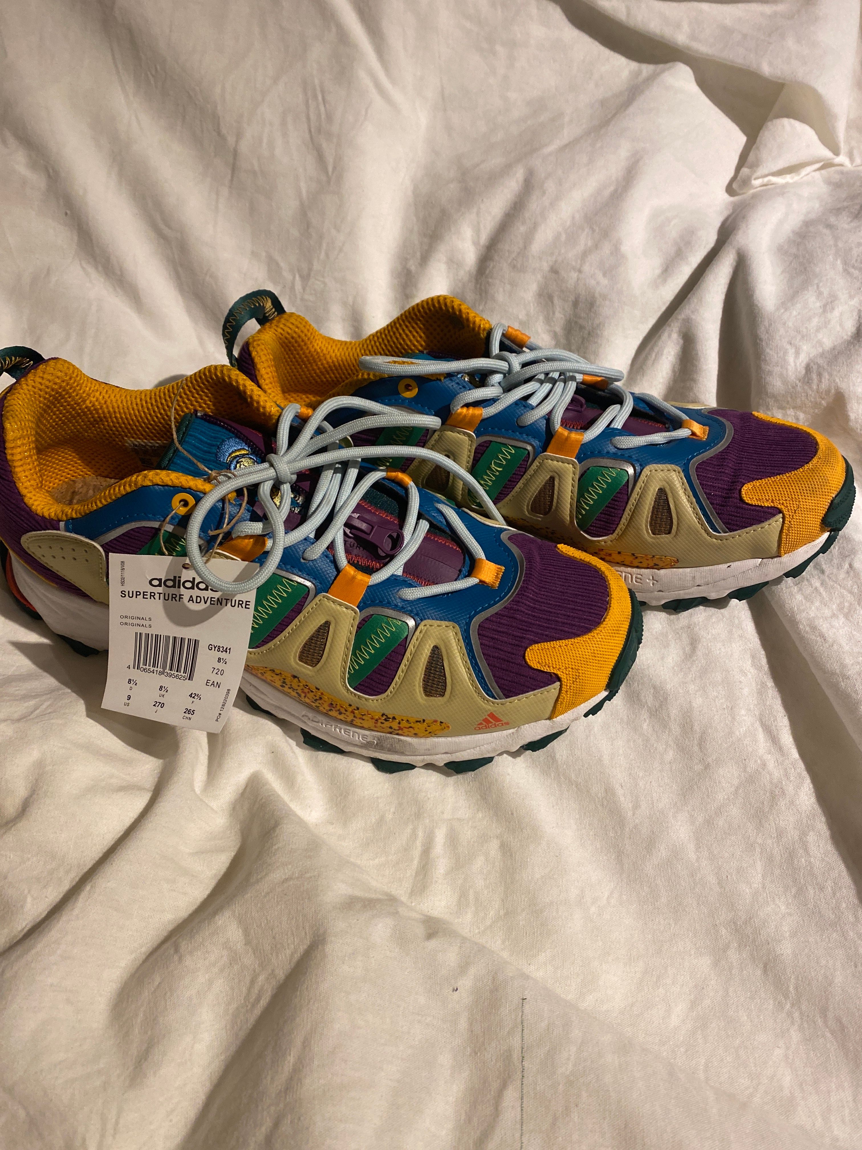 Sean Wotherspoon × Disney × adidas Superturf Adventure "Jiminy Cricket"