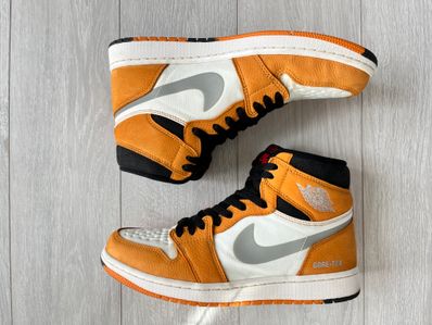 Nike Air Jordan 1 Element GTX "Light Curry"