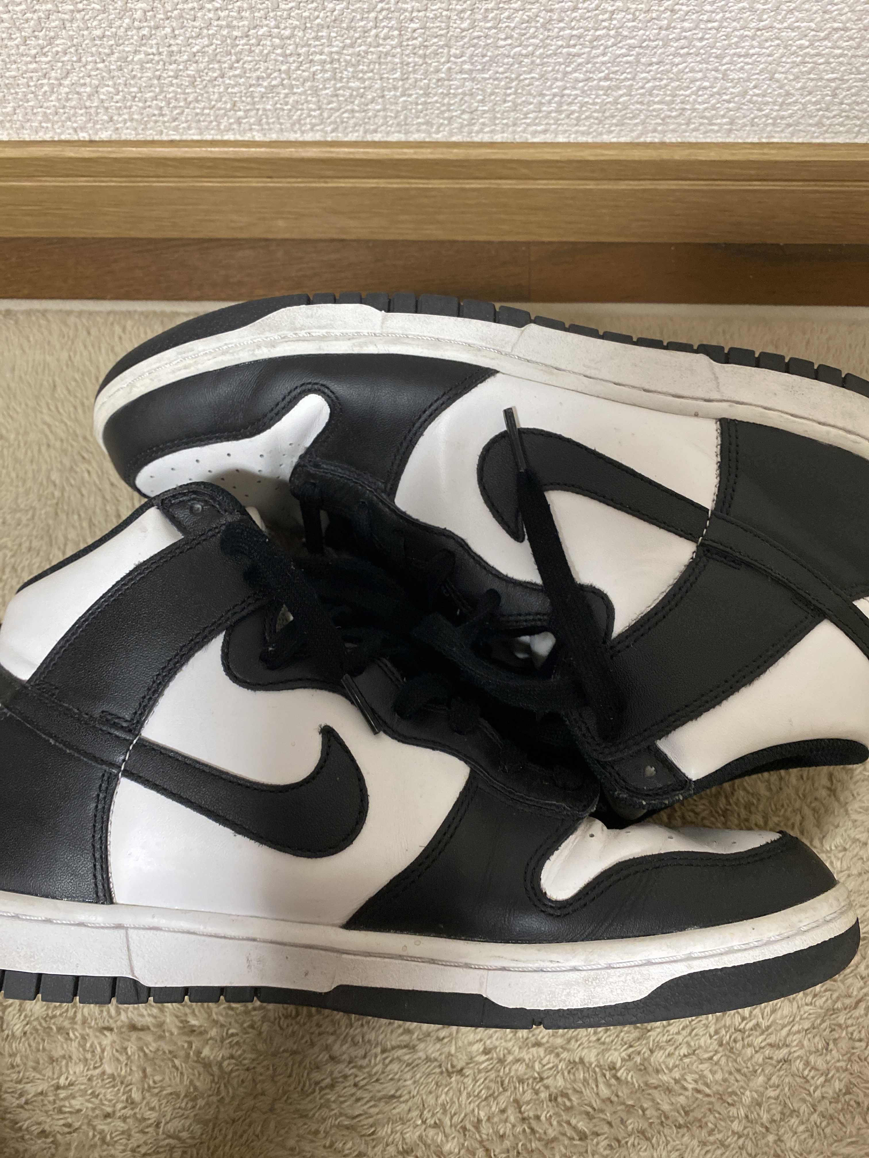 Nike Dunk High "Black and White"