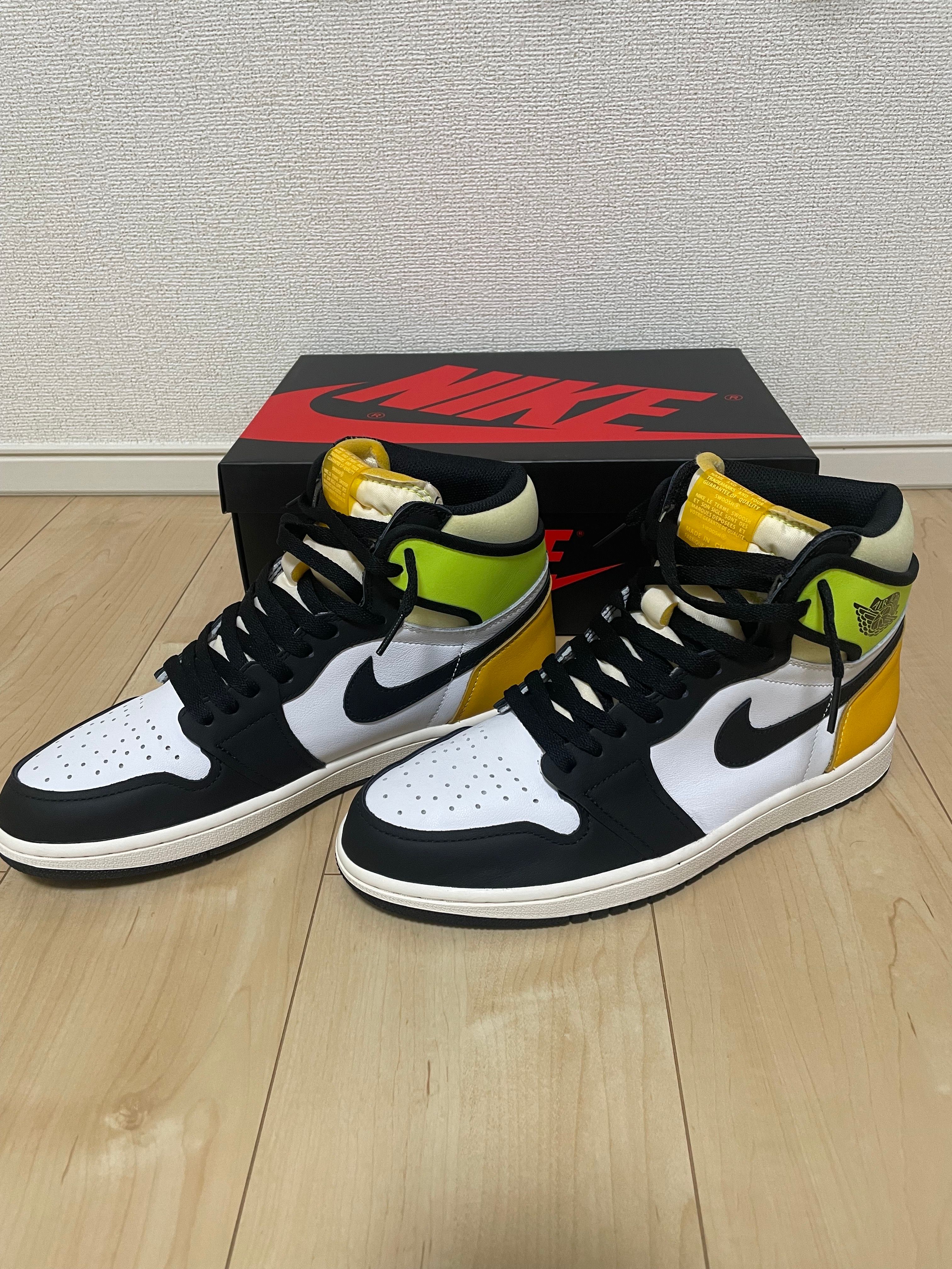 Nike Air Jordan 1 High OG "Volt Gold"