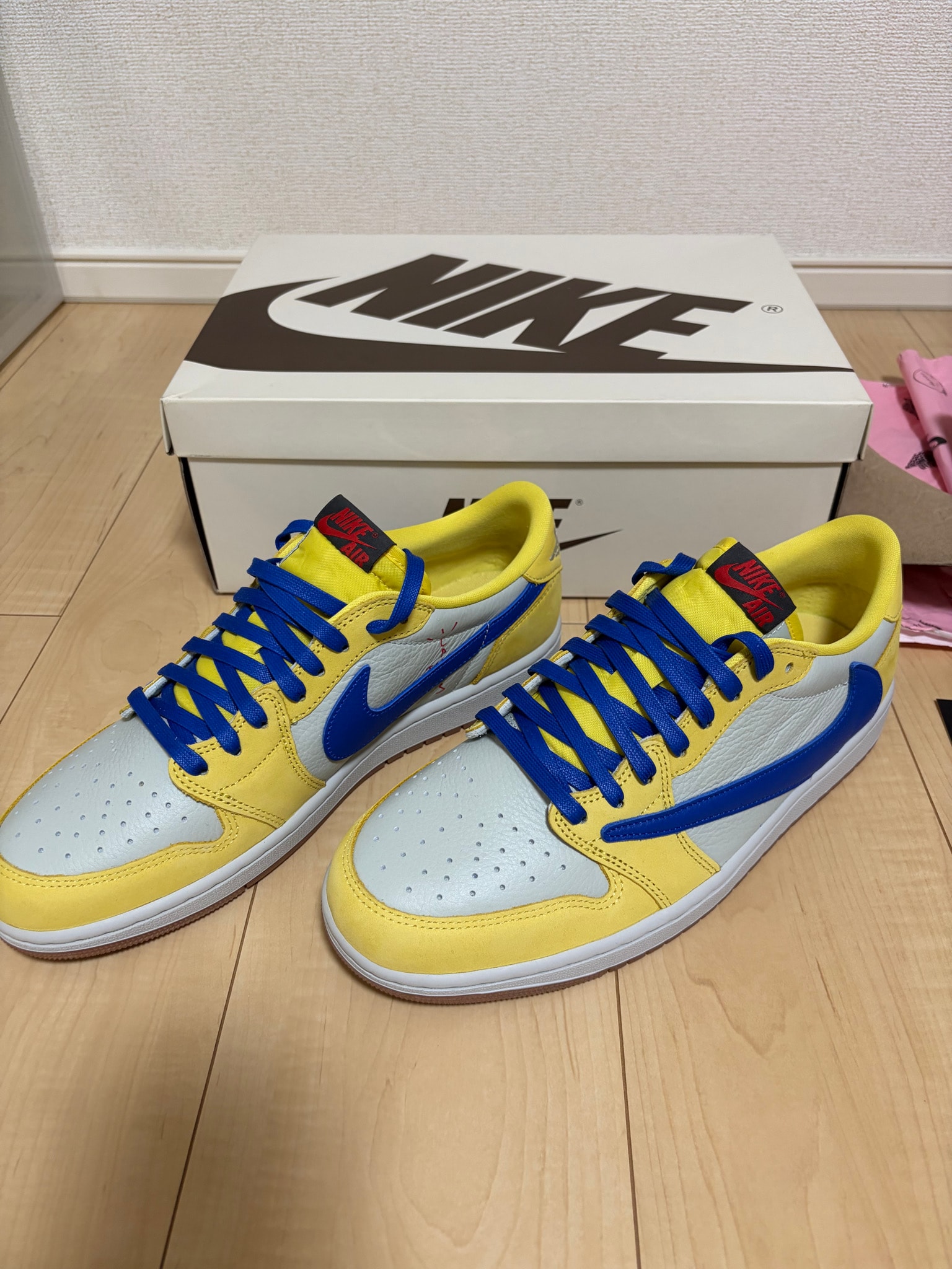 Travis Scott × Nike Women's Air Jordan 1 Retro Low OG "Canary"