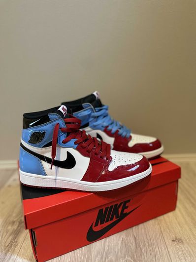 Nike Air Jordan 1 High OG "Fearless"