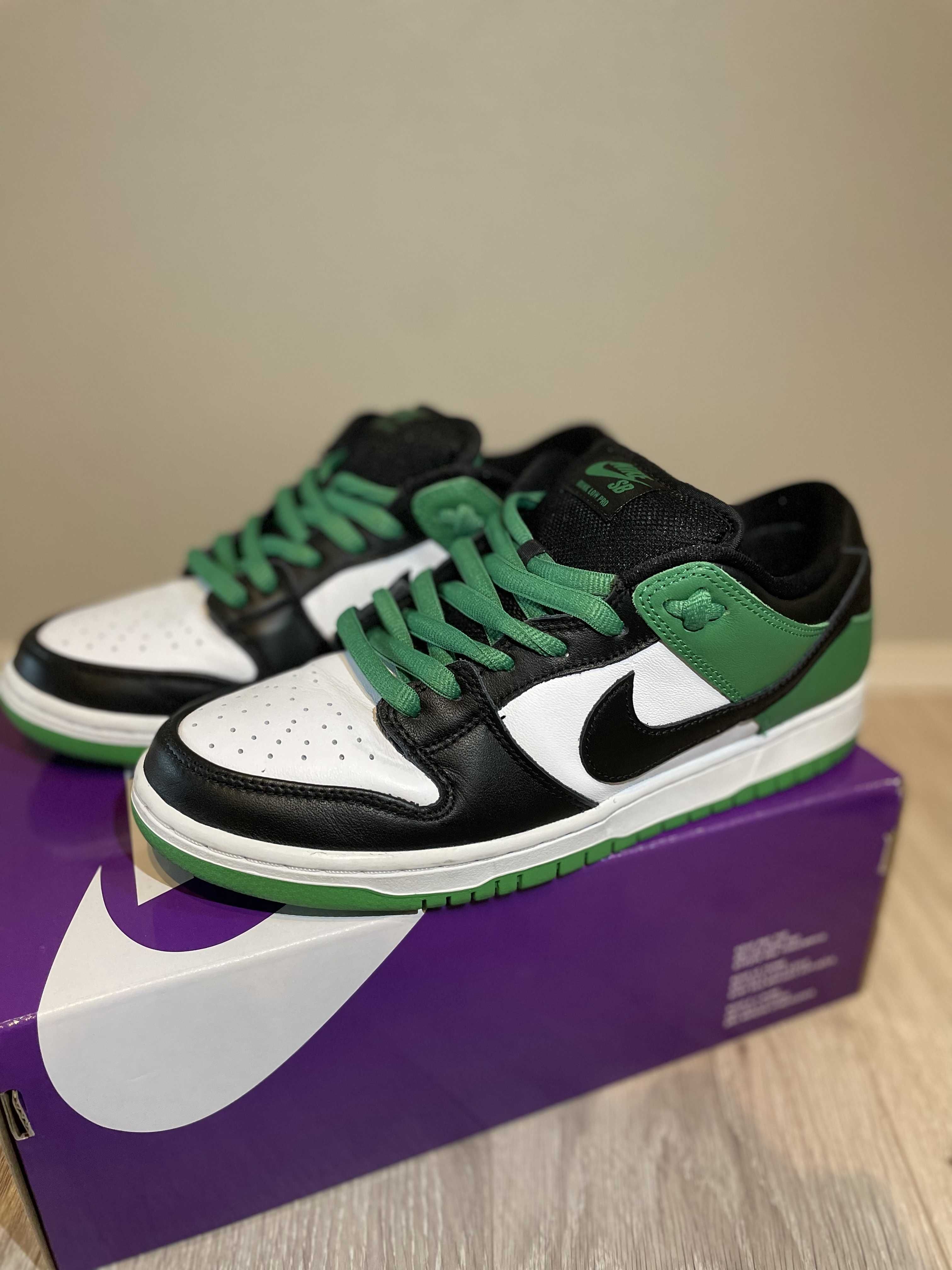 Nike SB Dunk Low Pro "Black and Classic Green"