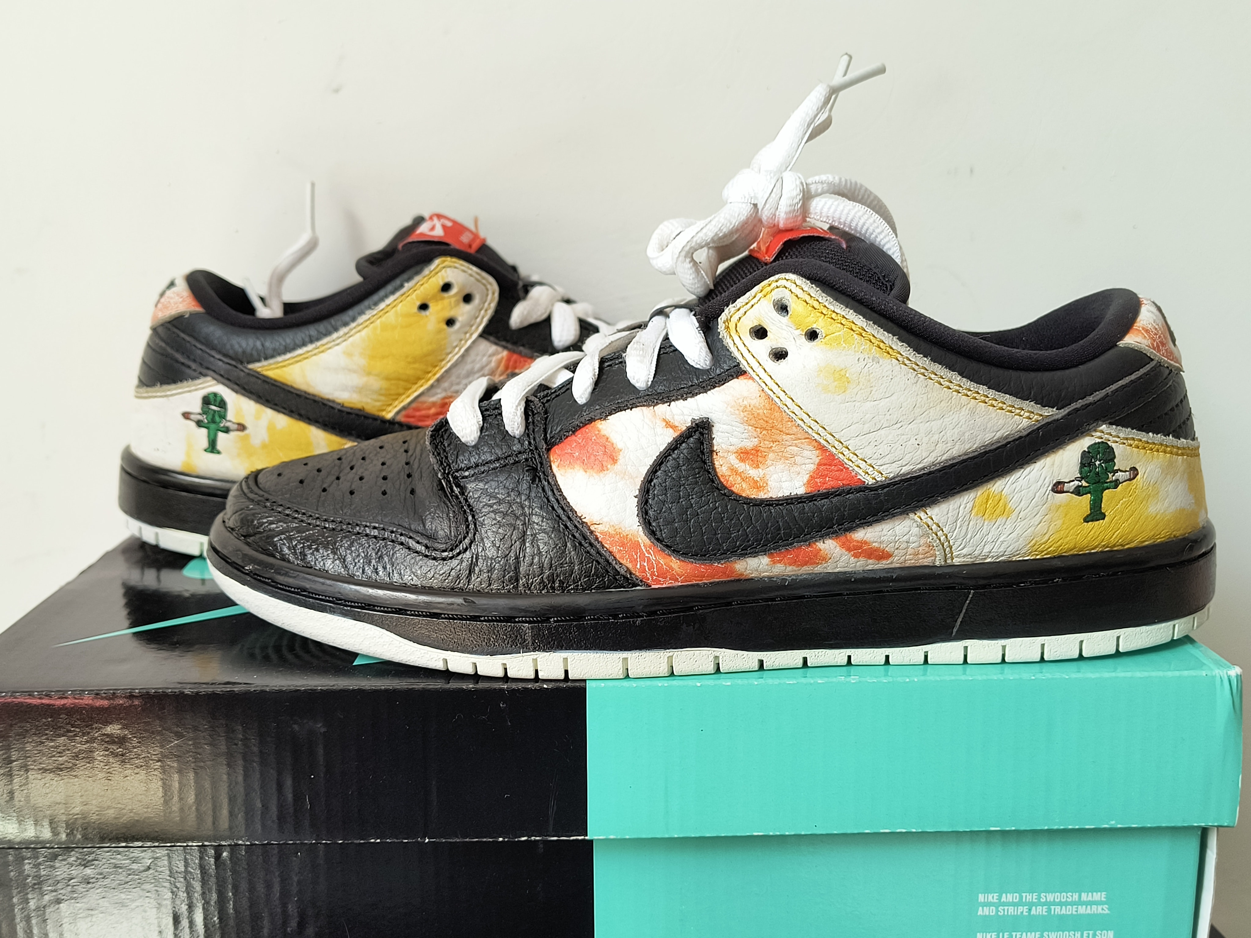 Nike SB Dunk Low "Raygun Tie-Dye/Black"
