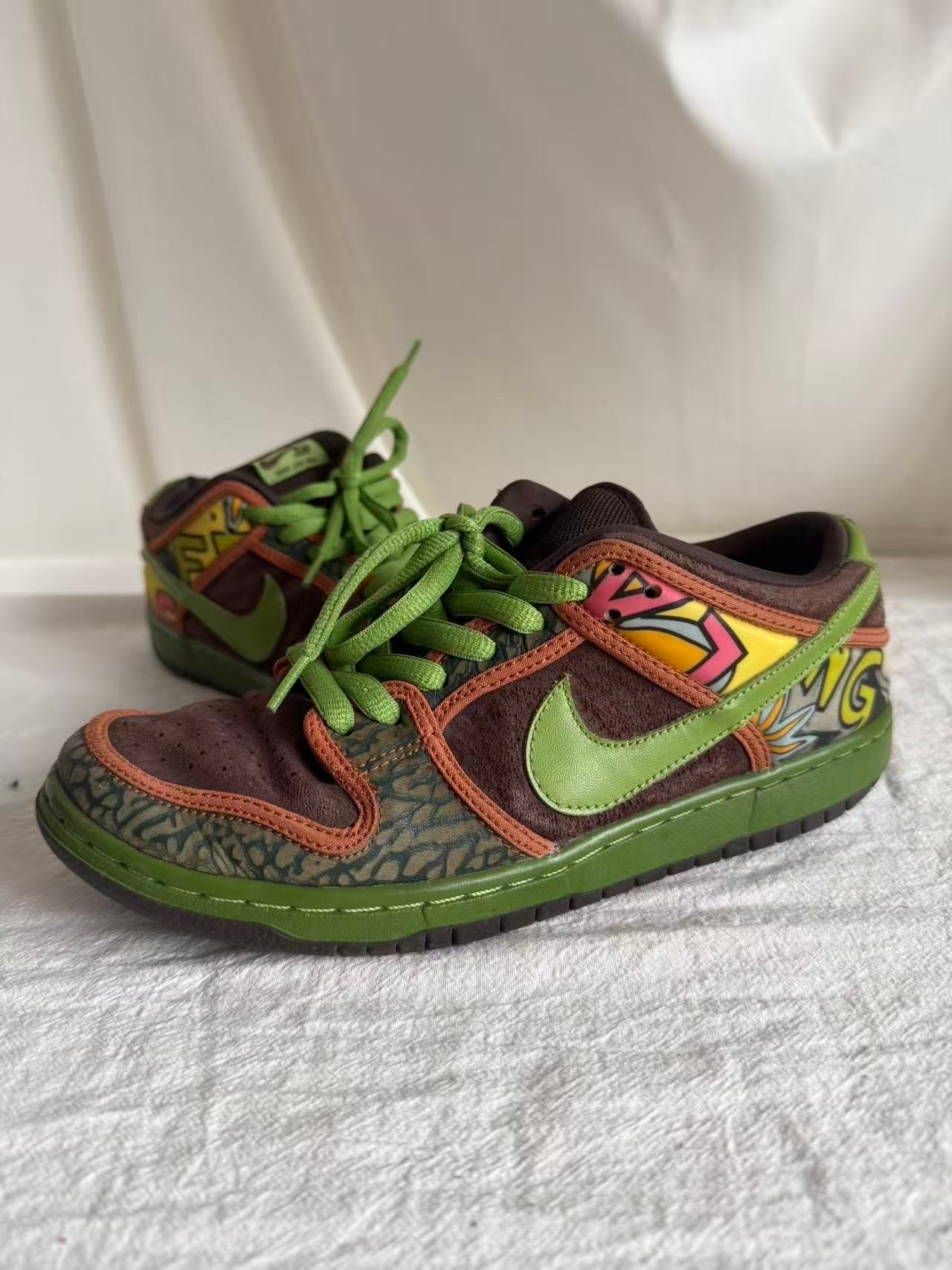 Nike SB Dunk Low "De La Soul" (2015)