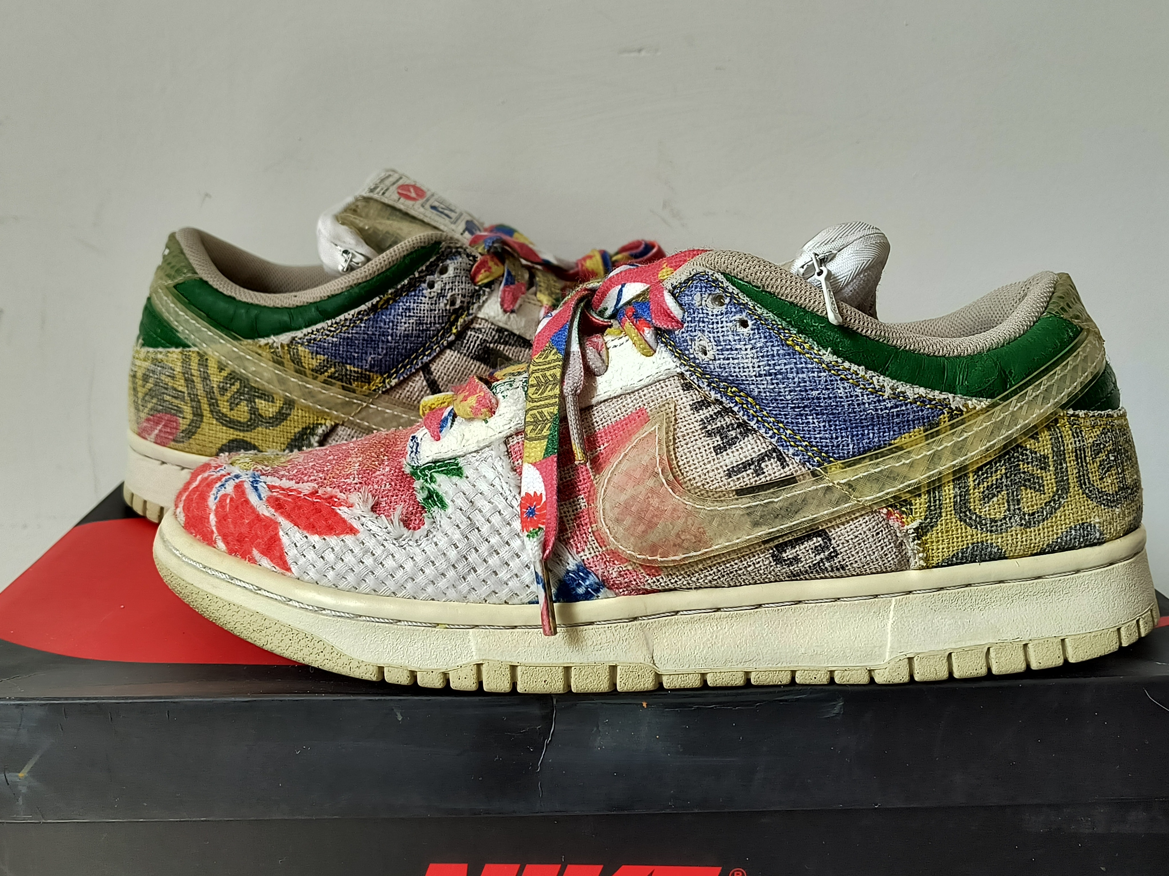 Nike Dunk Low "City Market"
