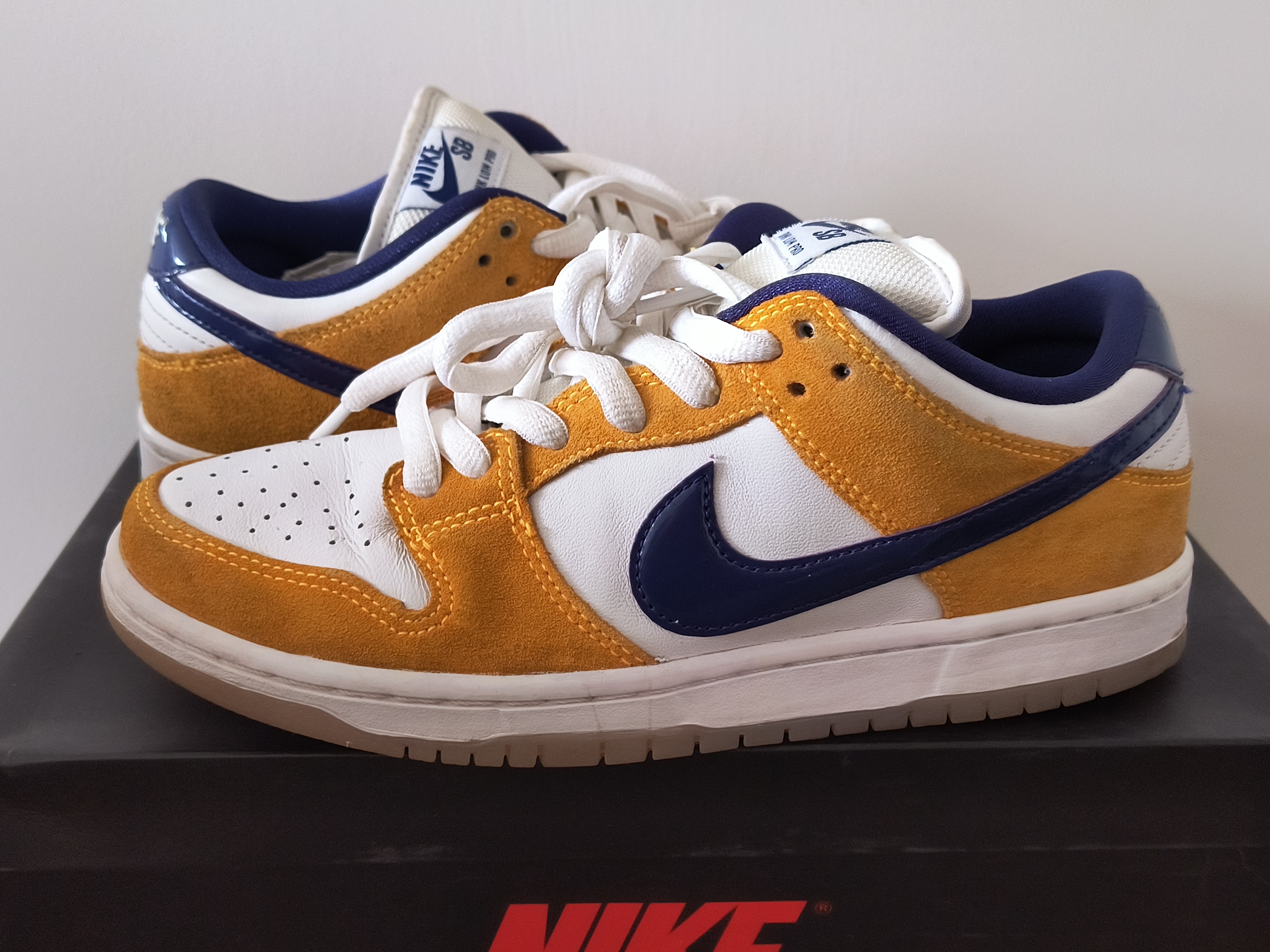 Nike SB Dunk Low "Laser Orange"