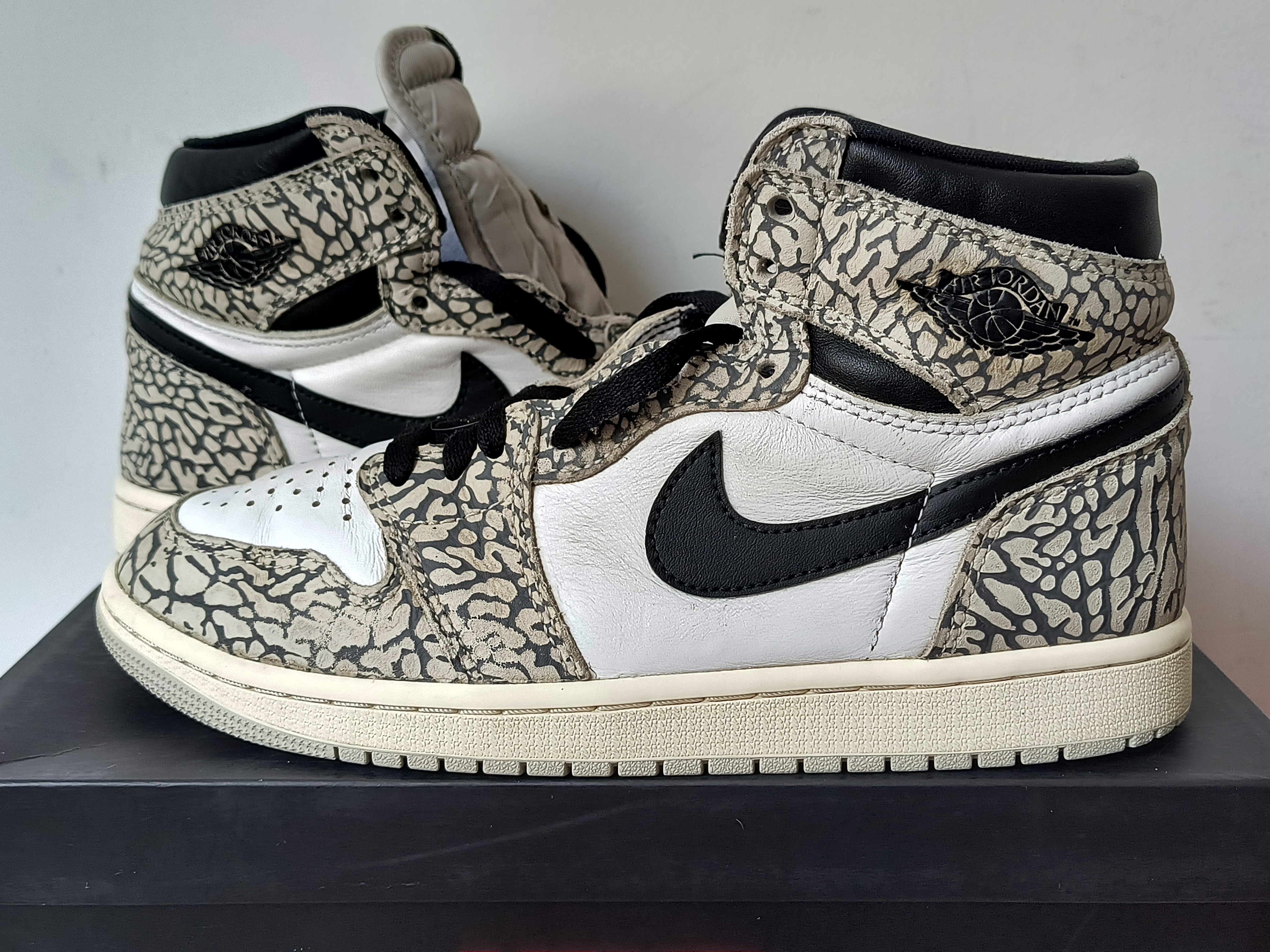 Nike Air Jordan 1 High OG "White Cement/Safari"
