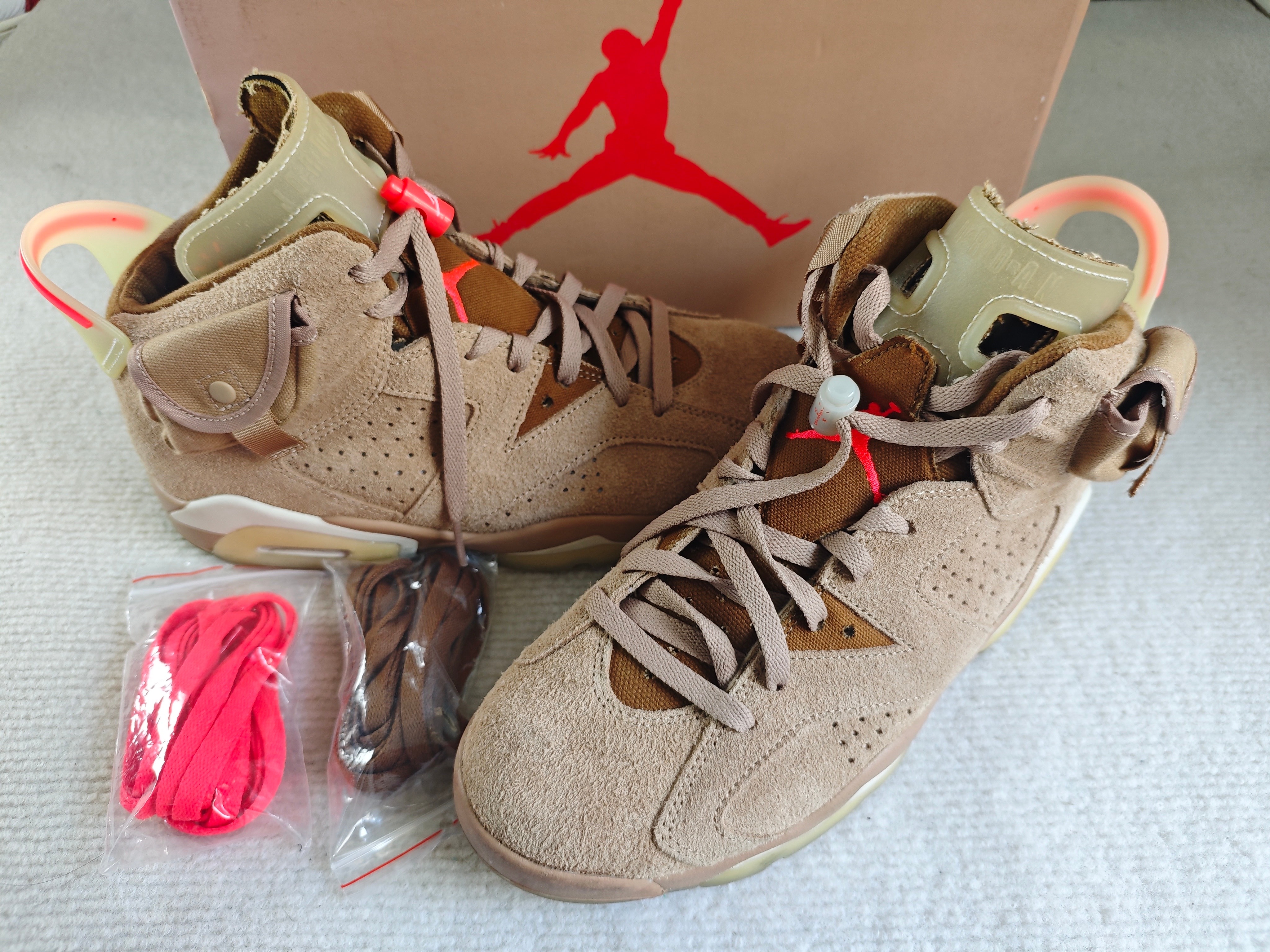 Travis Scott × Nike Air Jordan 6 "British Khaki"