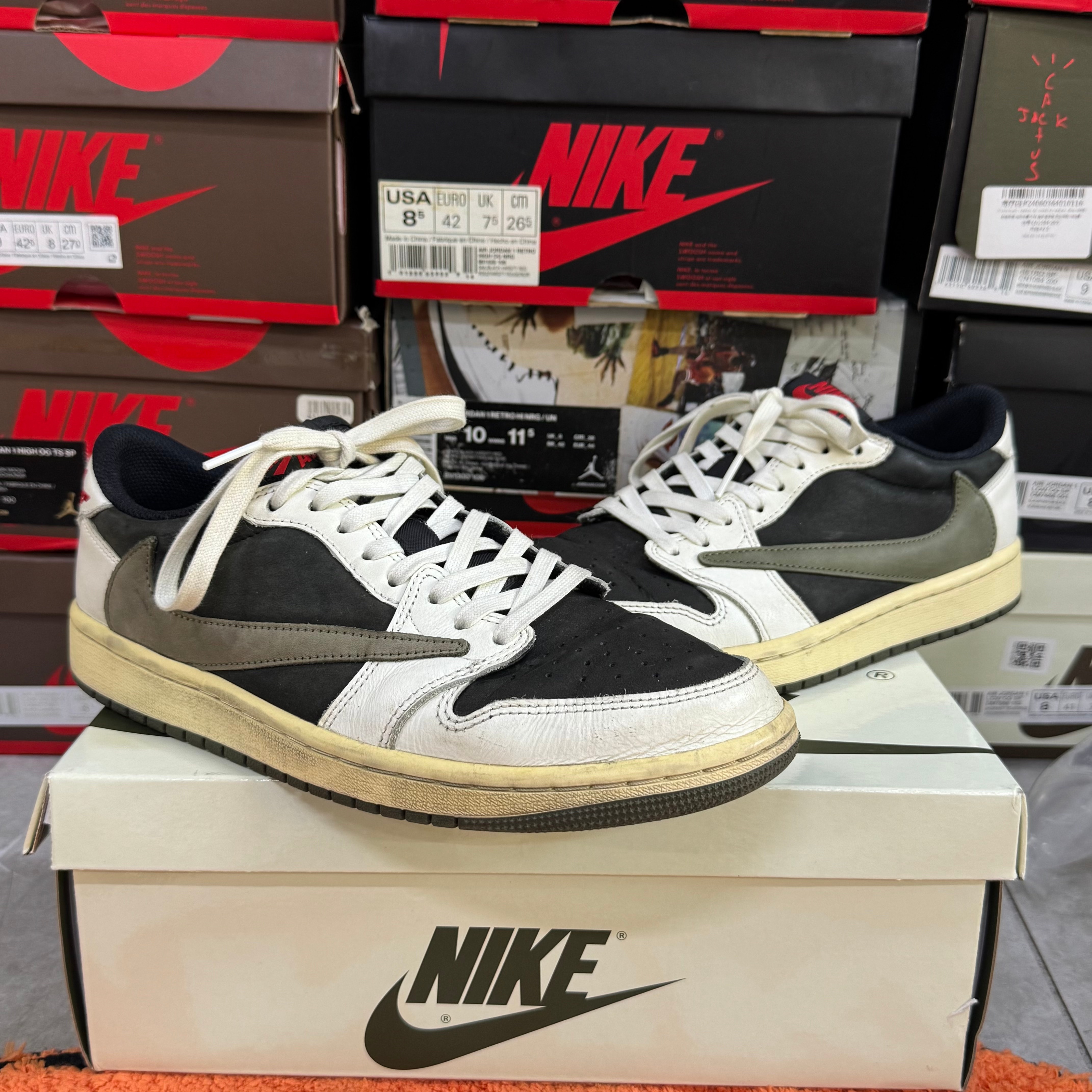 Travis Scott × Nike Women's Air Jordan 1 Low OG "Medium Olive"