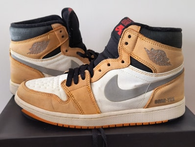 Nike Air Jordan 1 Element GTX "Light Curry"