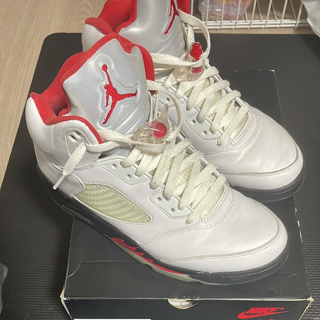 Nike Air Jordan 5 Retro "Fire Red" (2020)