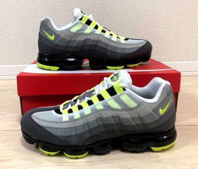Nike Air Vapormax 95 "Neon"