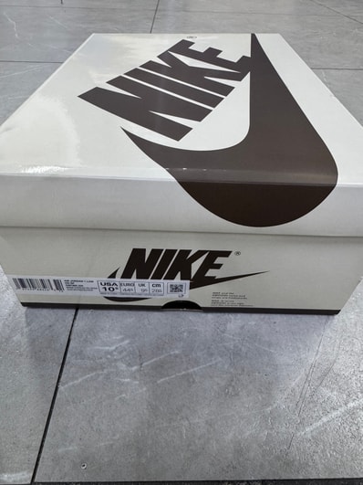 Travis Scott × Nike Air Jordan 1 Low OG SP "Reverse Olive"
