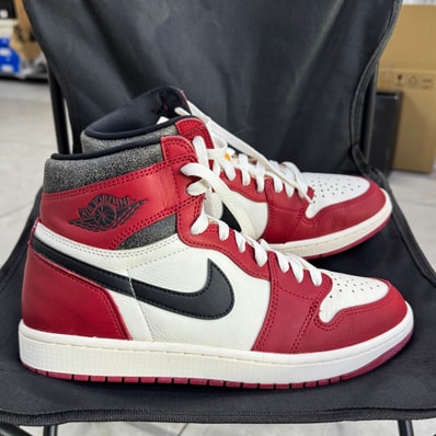 Nike Air Jordan 1 High OG "Lost & Found/Chicago"