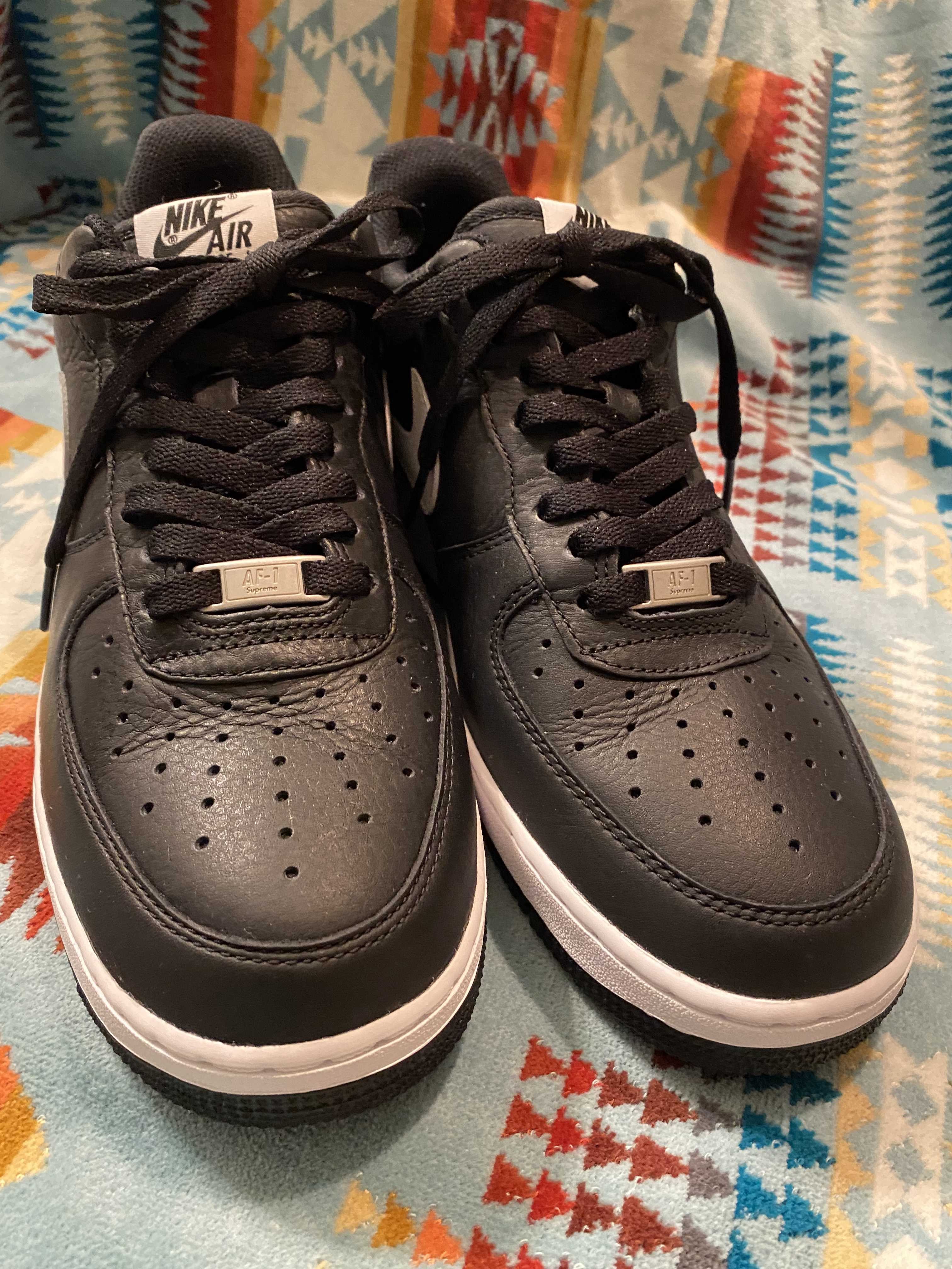 Supreme × COMME des GARCONS SHIRT × Nike Air Force 1 Low "Black/White" (2018)