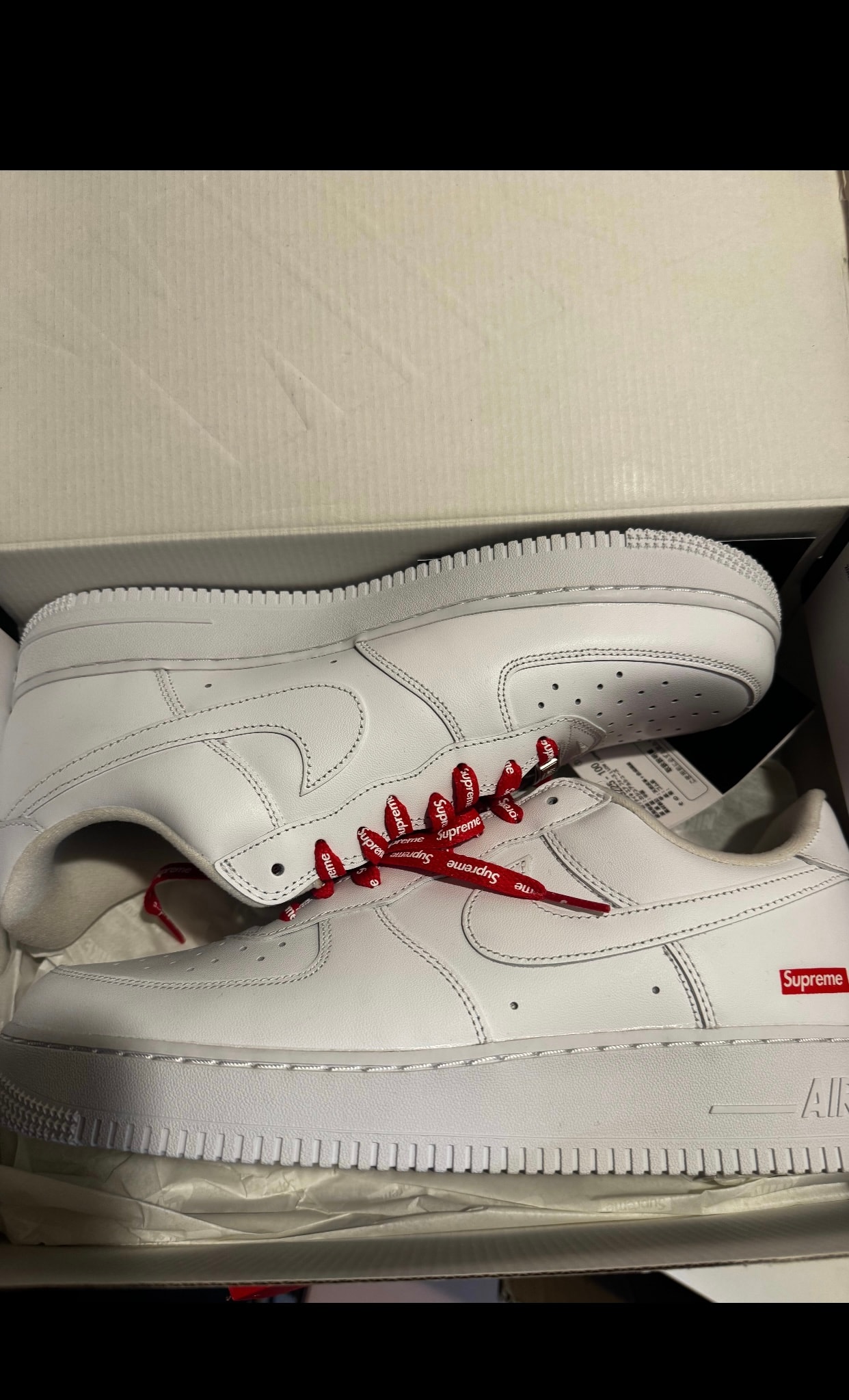 Supreme × Nike Air Force 1 Low "White"