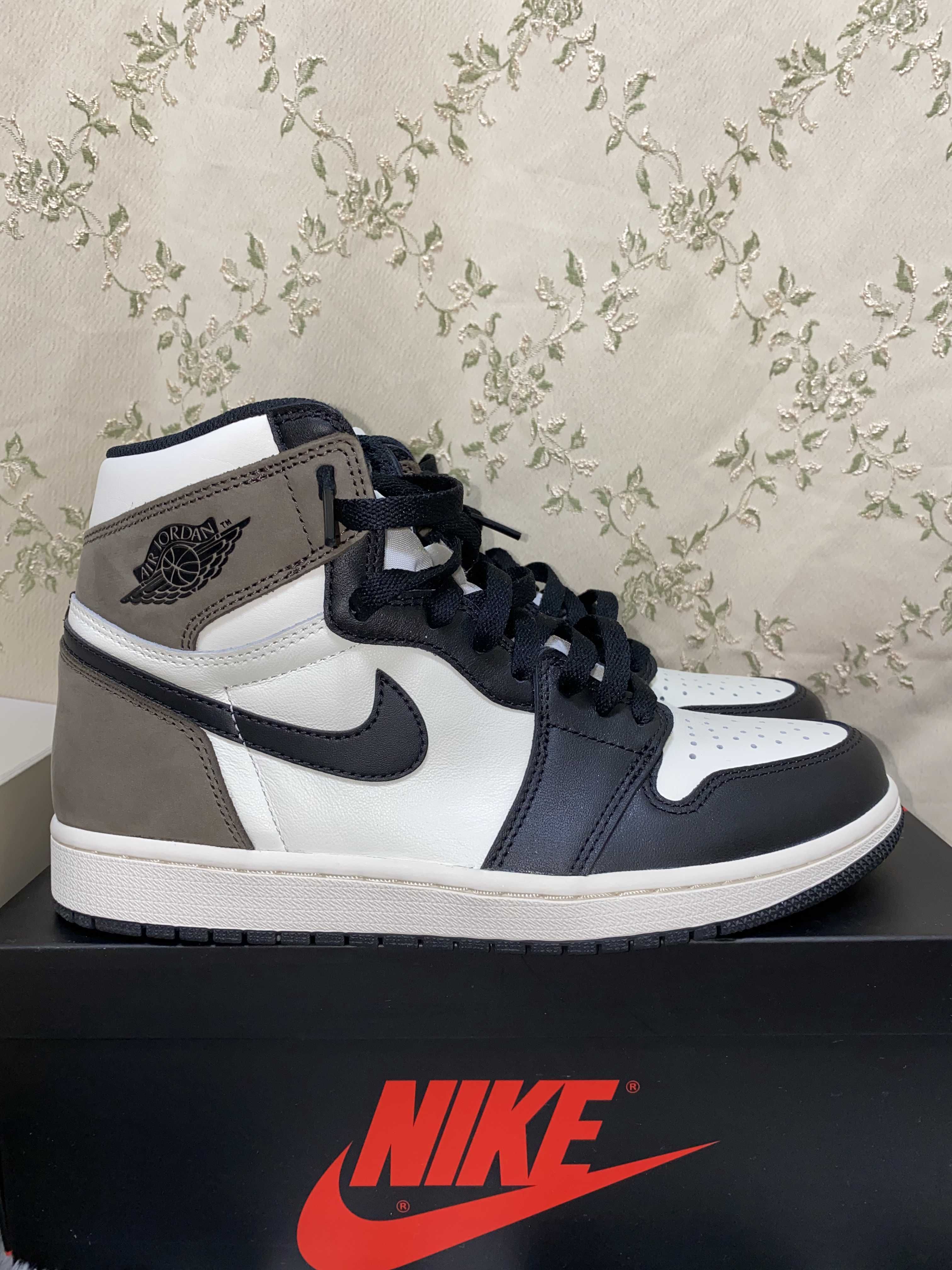Nike Air Jordan 1 High OG "Sail/Dark Mocha/Black"