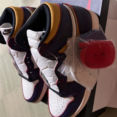 Nike SB × Air Jordan 1 Retro High "La To Chicago"