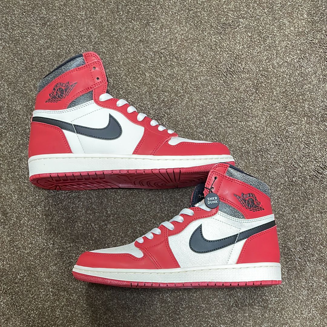 Nike Air Jordan 1 High OG "Lost & Found/Chicago"