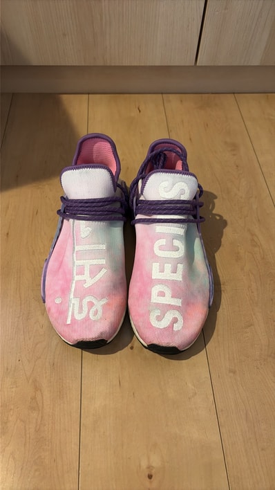 Pharrell Williams × adidas HUMAN RACE NMD HOLI FESTIVAL "PINK GLOW"