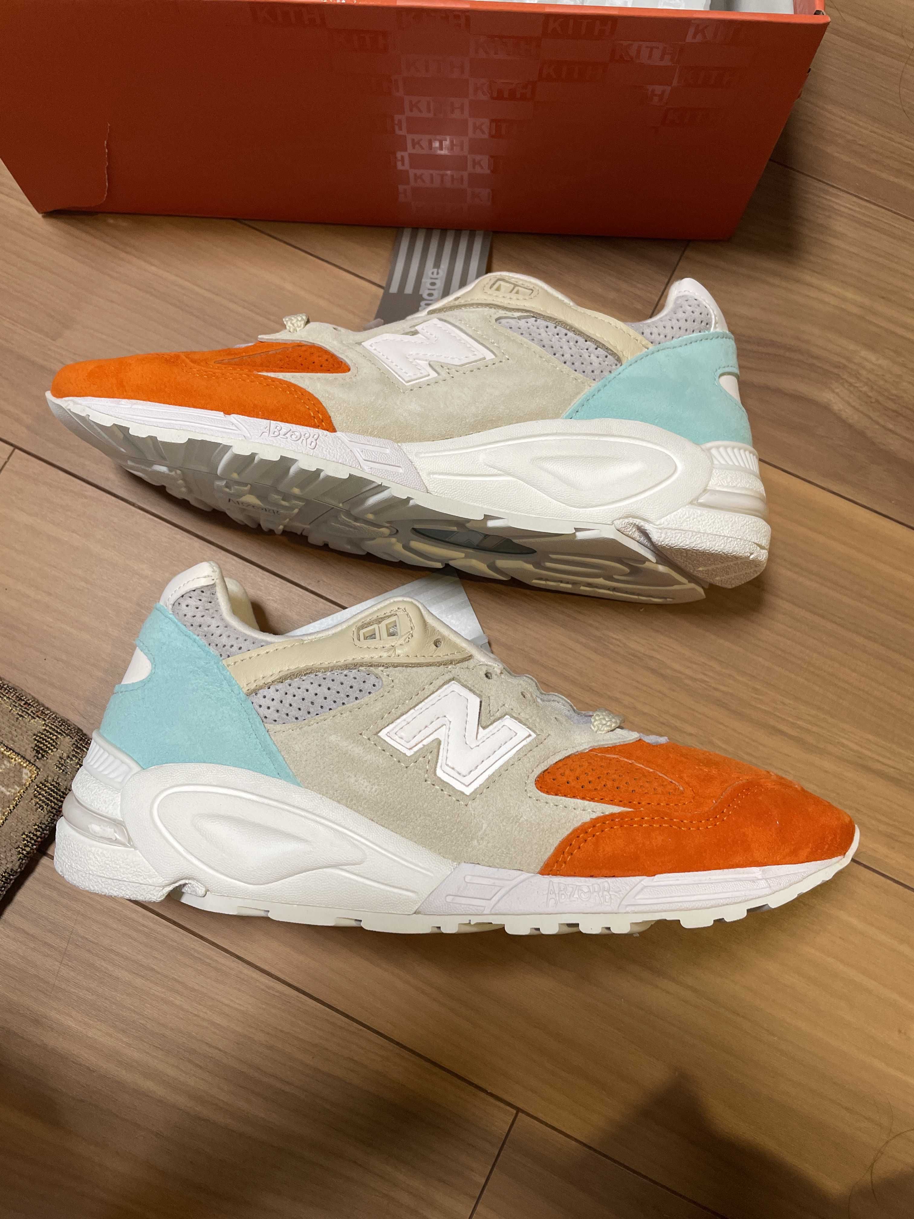 KITH × New Balance 990V2 "Cyclades"