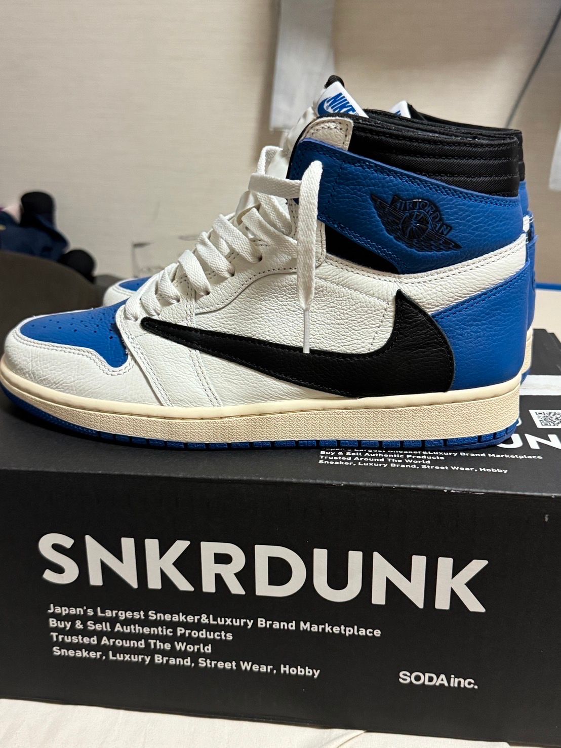 Travis Scott × fragment design × Nike Air Jordan 1 Retro High OG SP "Military Blue"