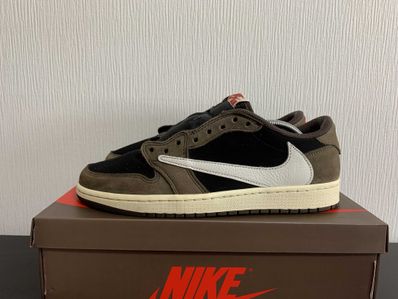 Travis Scott × Nike Air Jordan 1 Low OG SP-T "Black/Dark Mocha"