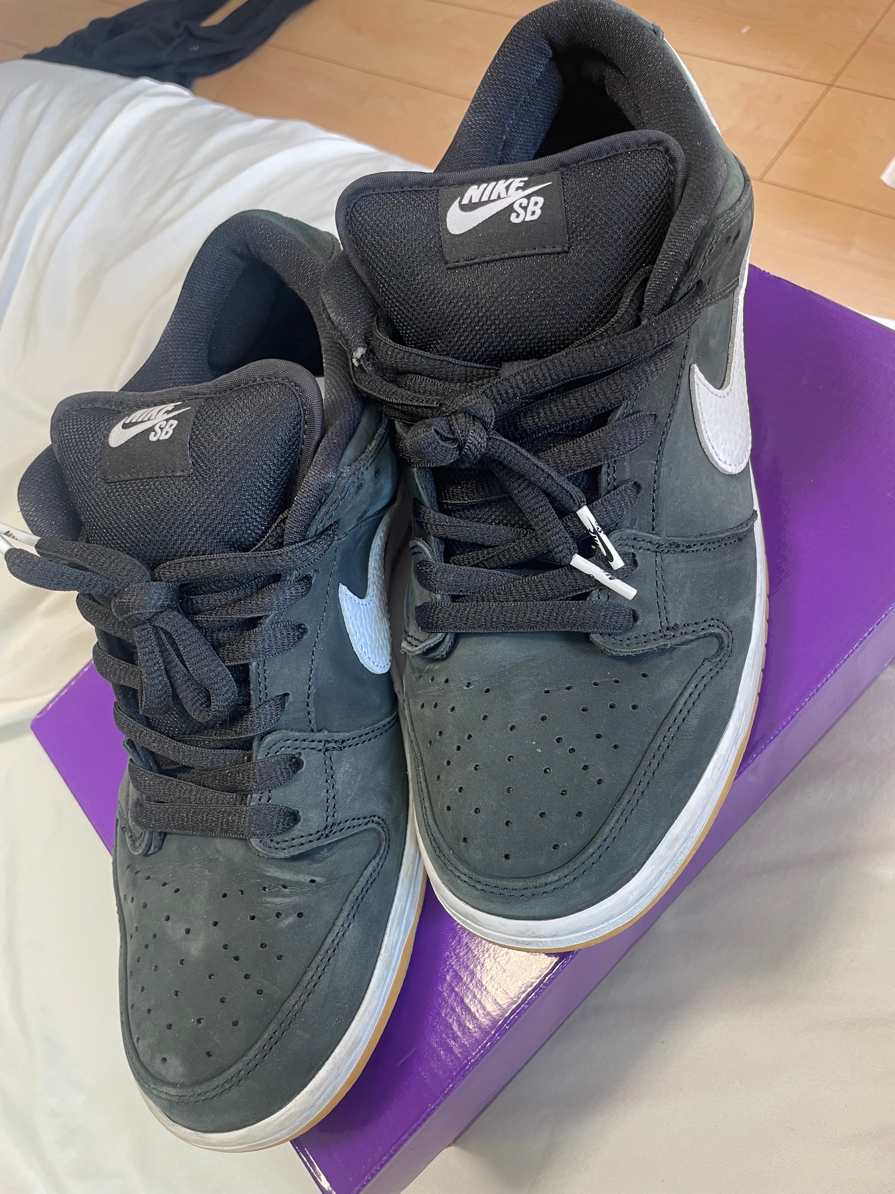 Nike SB Dunk Low Pro "Black/WhiteBlack-Gum Light Brown"