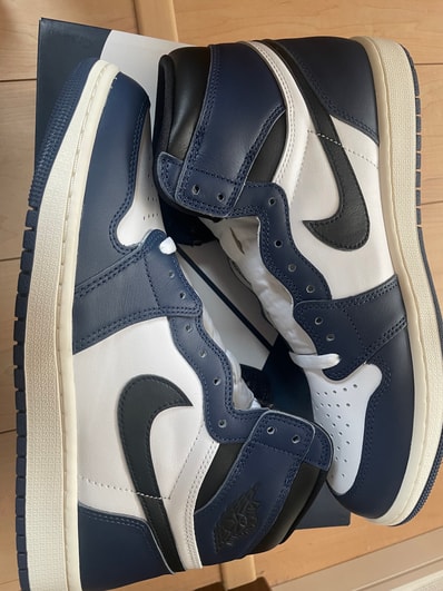 Nike Air Jordan 1 Retro High OG "Midnight Navy"