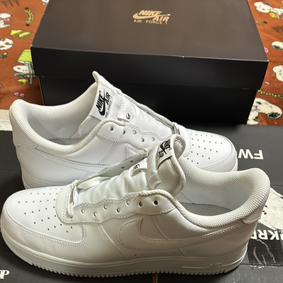 Nike Air Force 1 '07 FlyEase "Triple White"