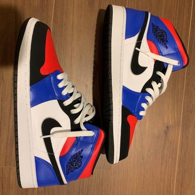 Nike Air Jordan 1 Mid "Top 3"