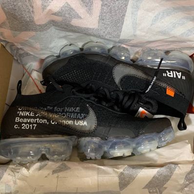 Off-White × Nike Air Vapormax "Black/Total Orange/Clear"