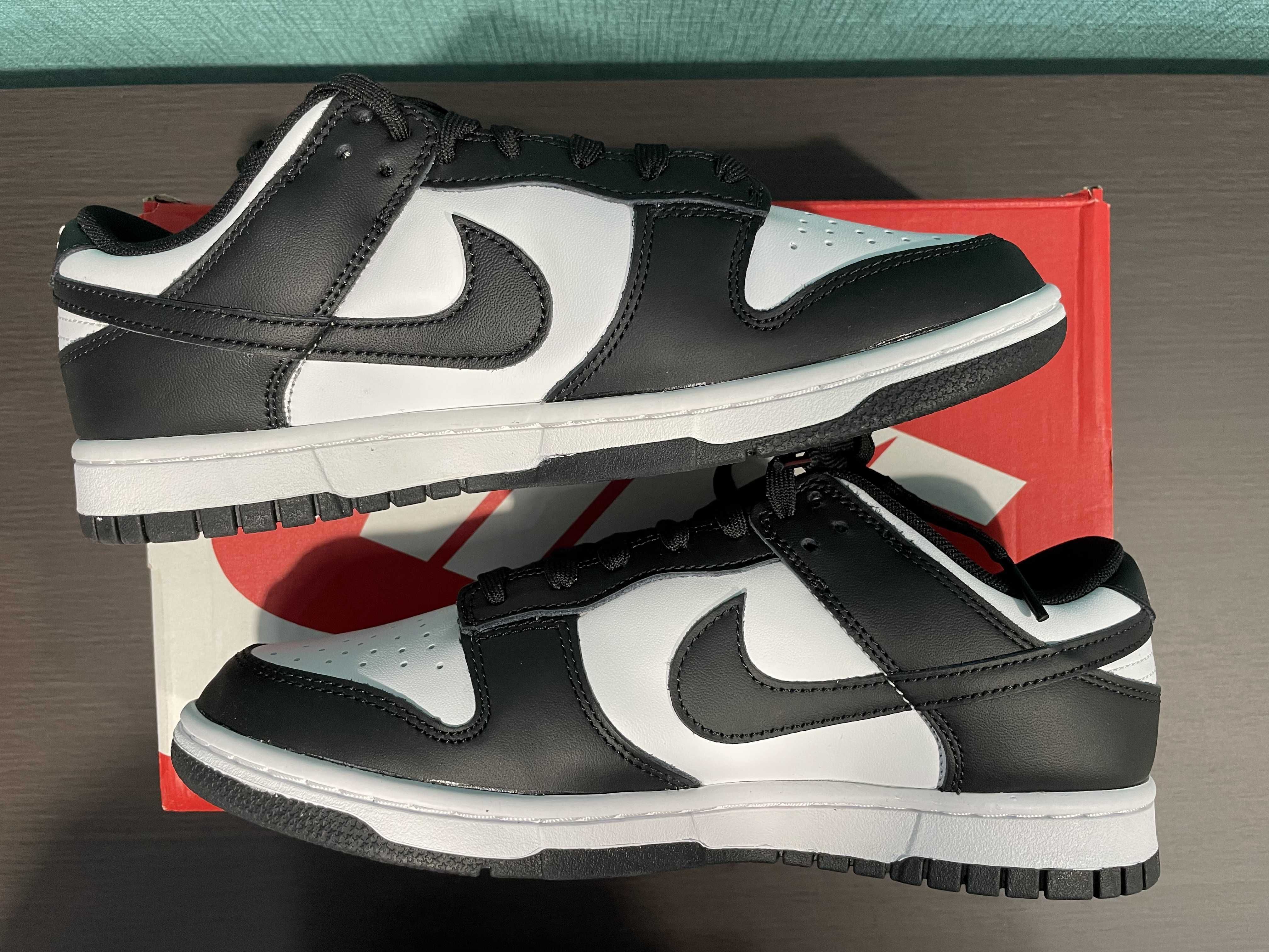 Nike Dunk Low Retro "Panda/White/Black"